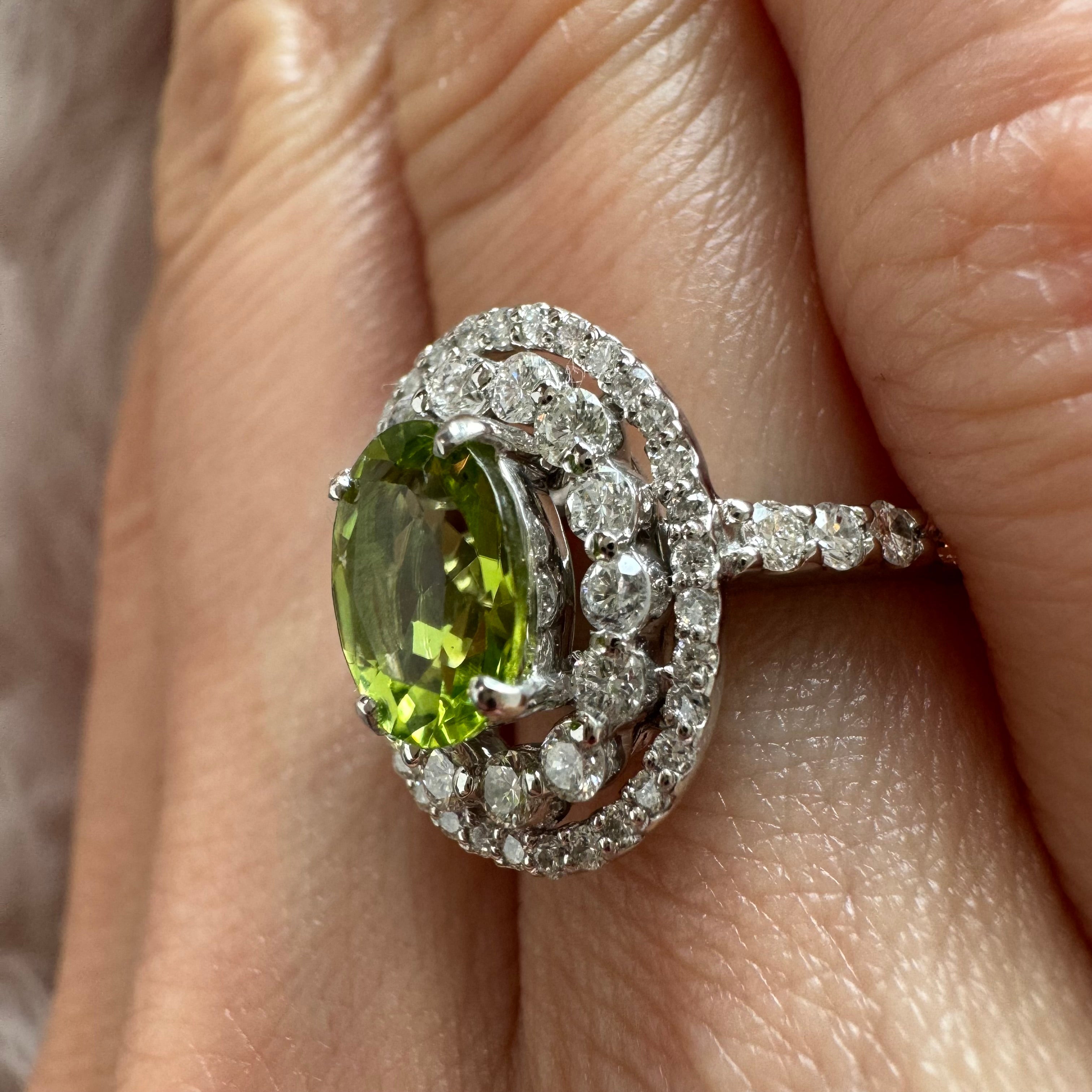 ソレイユ ペリドット 中石1ct前後 OV リング|A Jewelry Box 公式通販サイト