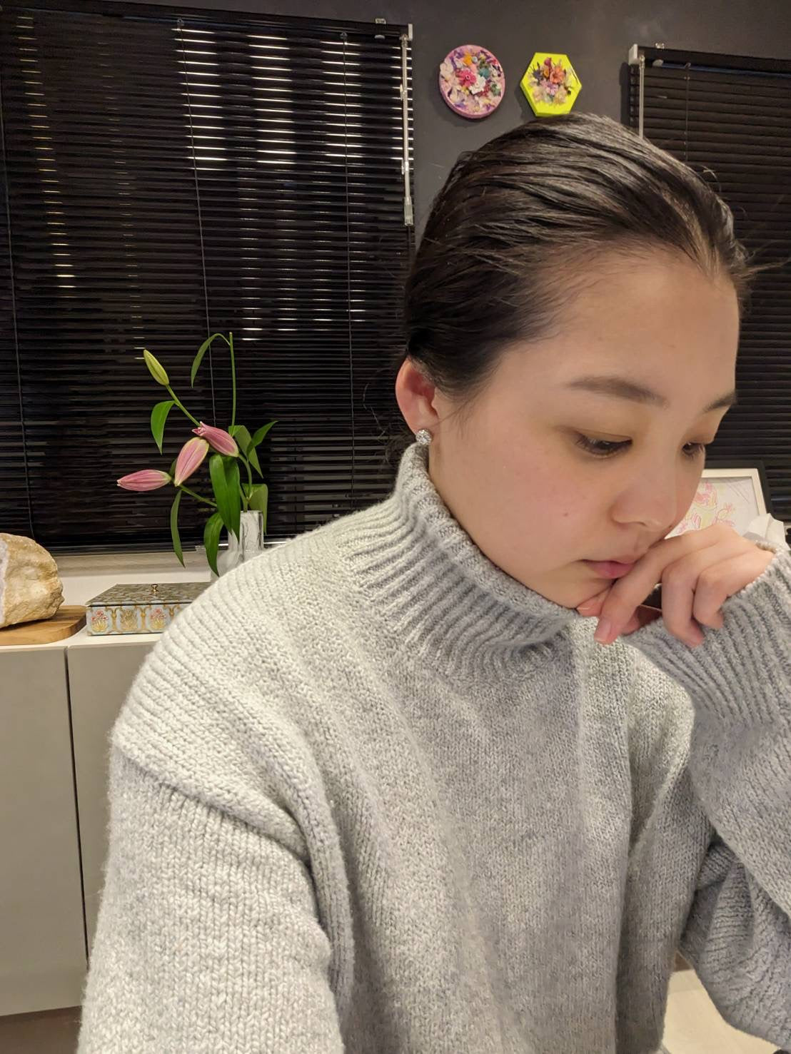 中石0.3CTポインターシリーズ パヴェピアス|A Jewelry Box 公式通販サイト