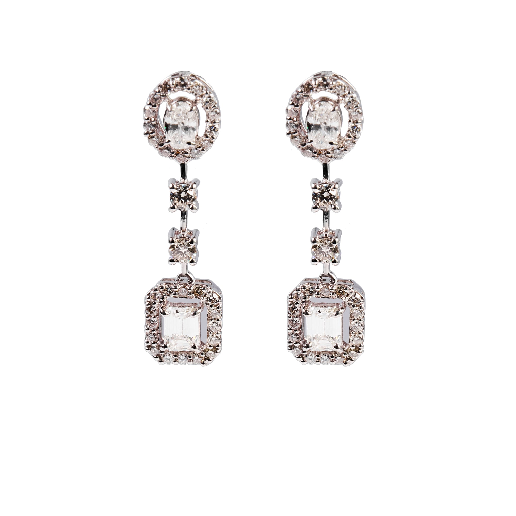 オーバル×バケット揺れるピアス|A Jewelry Box 公式通販サイト