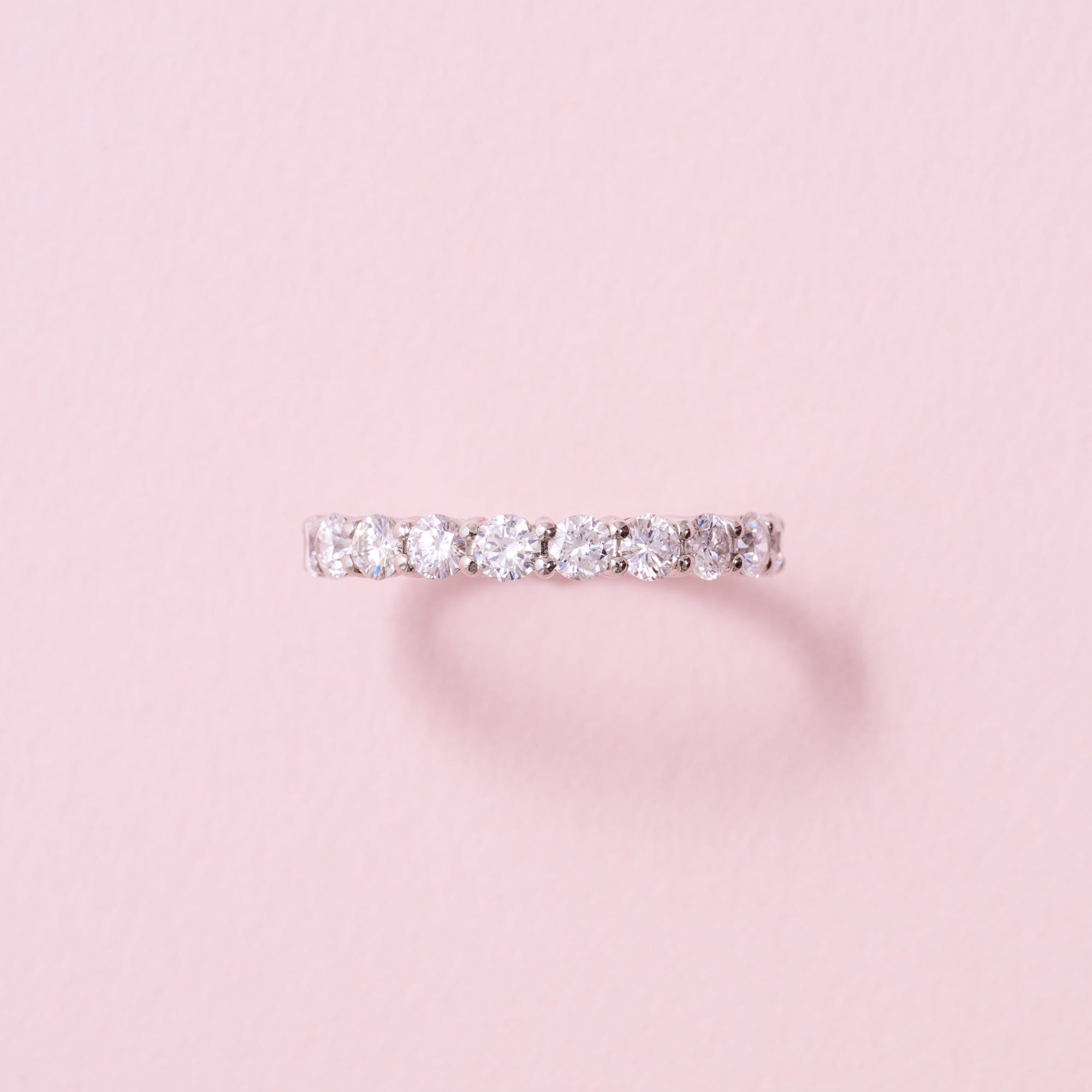 【受注生産】 レジンアイ 8mm 【やみいろキャッスル】 ミエル］ ダイヤモンドハーフエタニティリング | A Jewelry Box公式