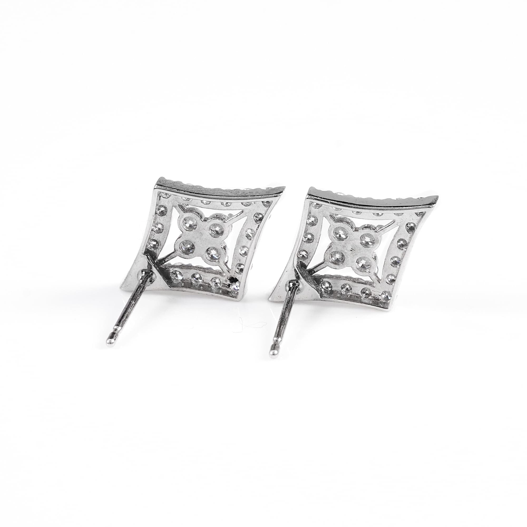 菱形ピアス PT|A Jewelry Box 公式通販サイト