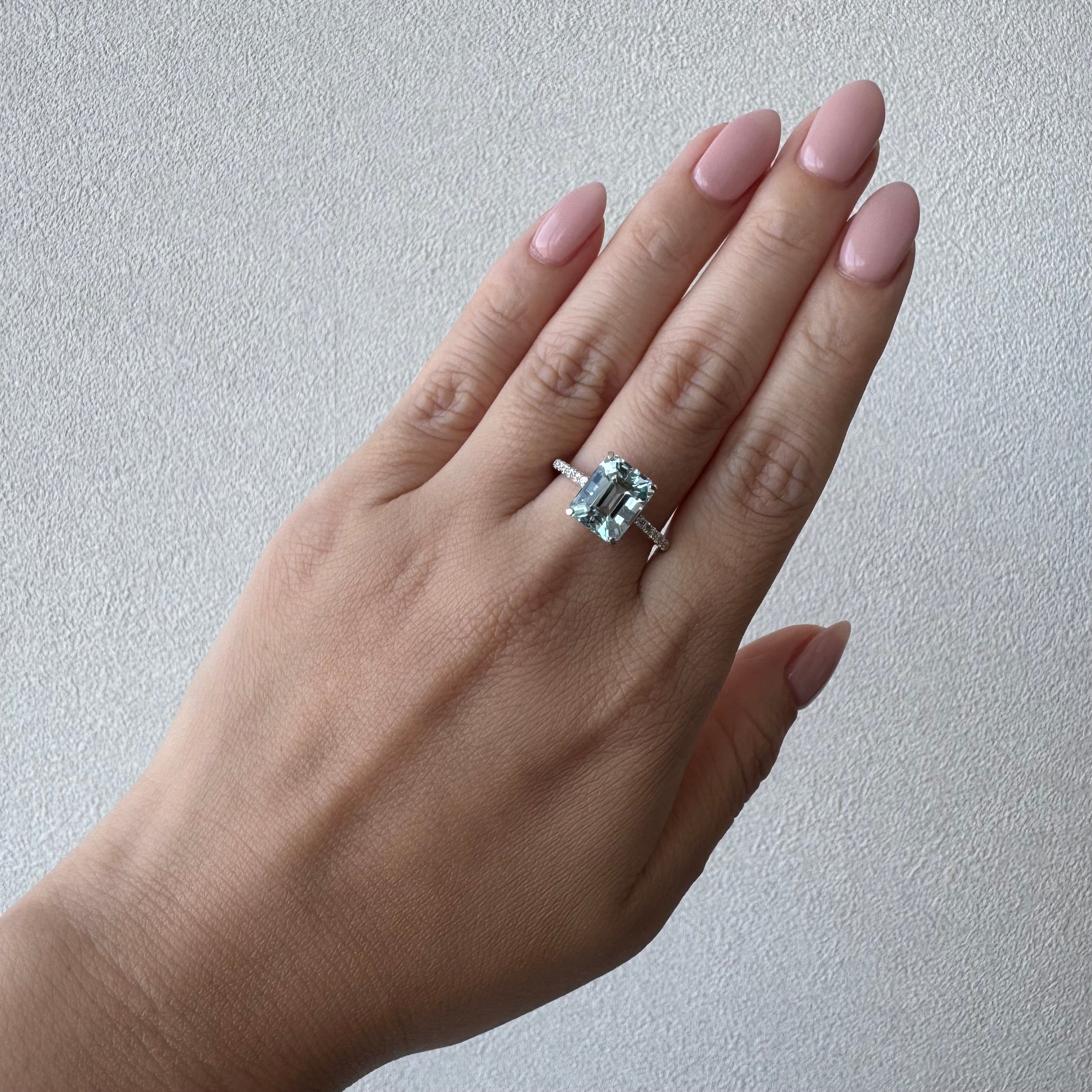 【フロリナ】リング モルガナイト/アクア/ペリドット 2ct前後 SQ|A Jewelry Box 公式通販サイト