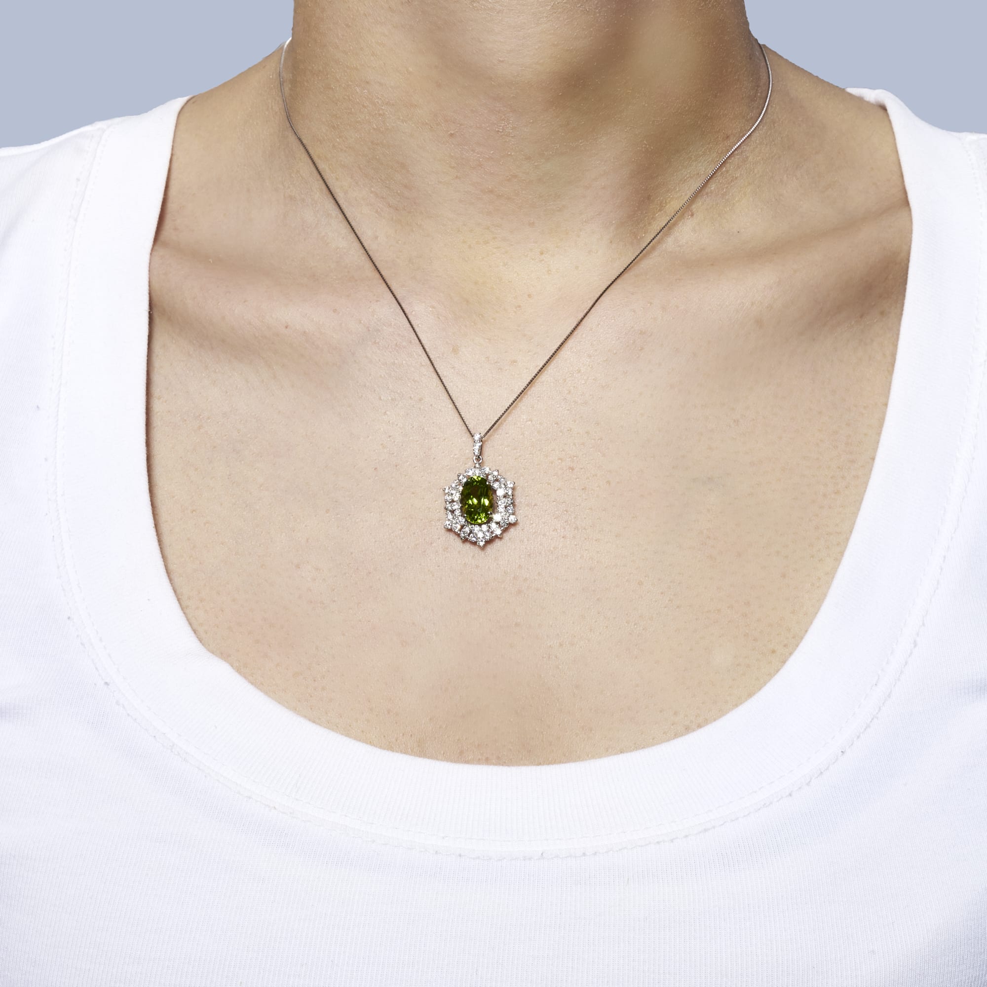 OV ペリドットネックレス PT900|A Jewelry Box 公式通販サイト