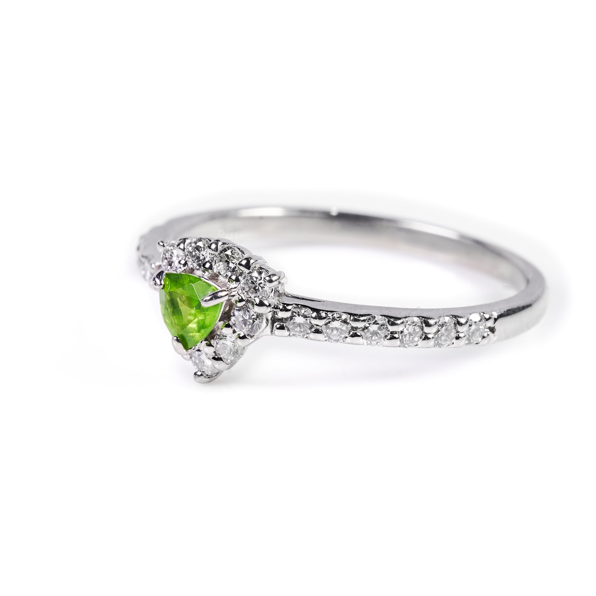 トリリアントカットデマントイドガーネット|A Jewelry Box 公式通販サイト