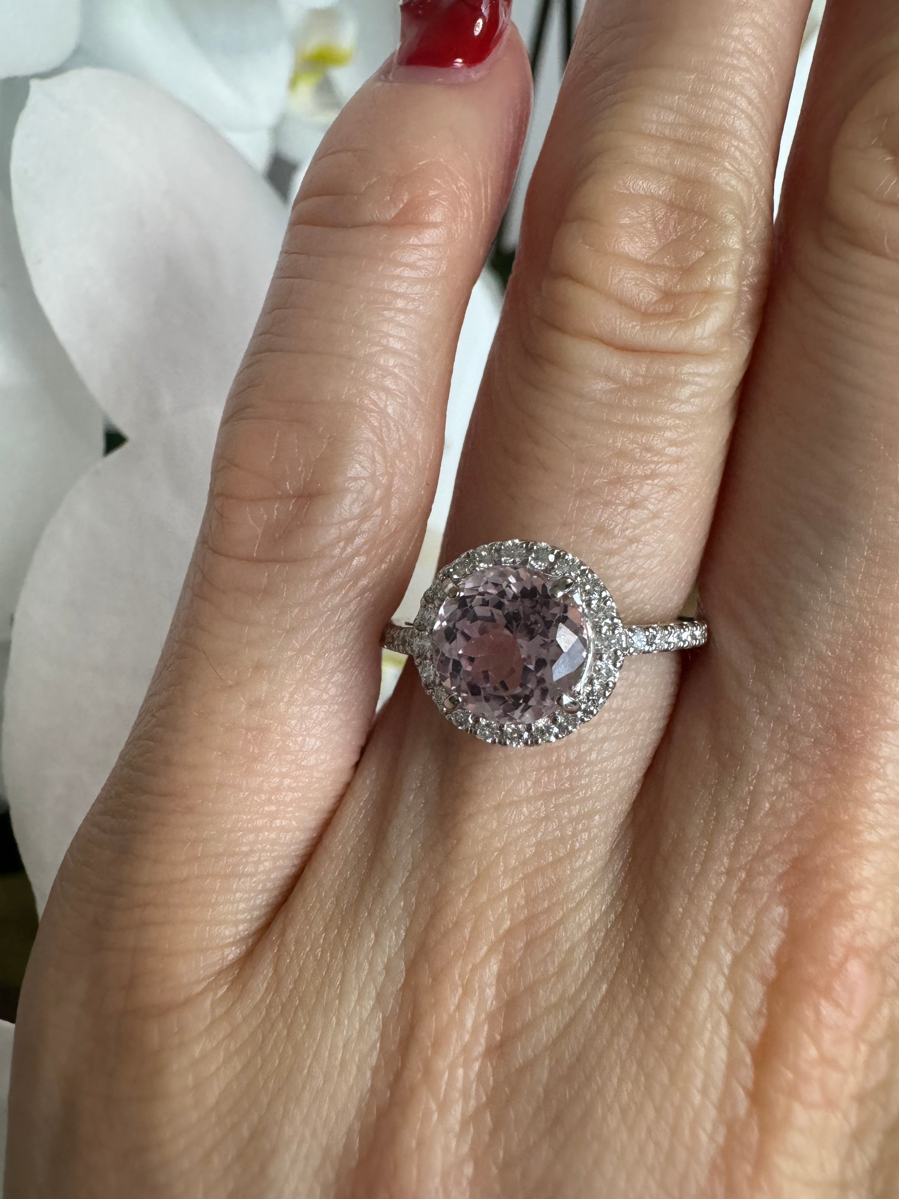 リピート不可 クンツァイト 中石0.2.5CT前後 RO PT リング〜色濃いめ|A Jewelry Box 公式通販サイト