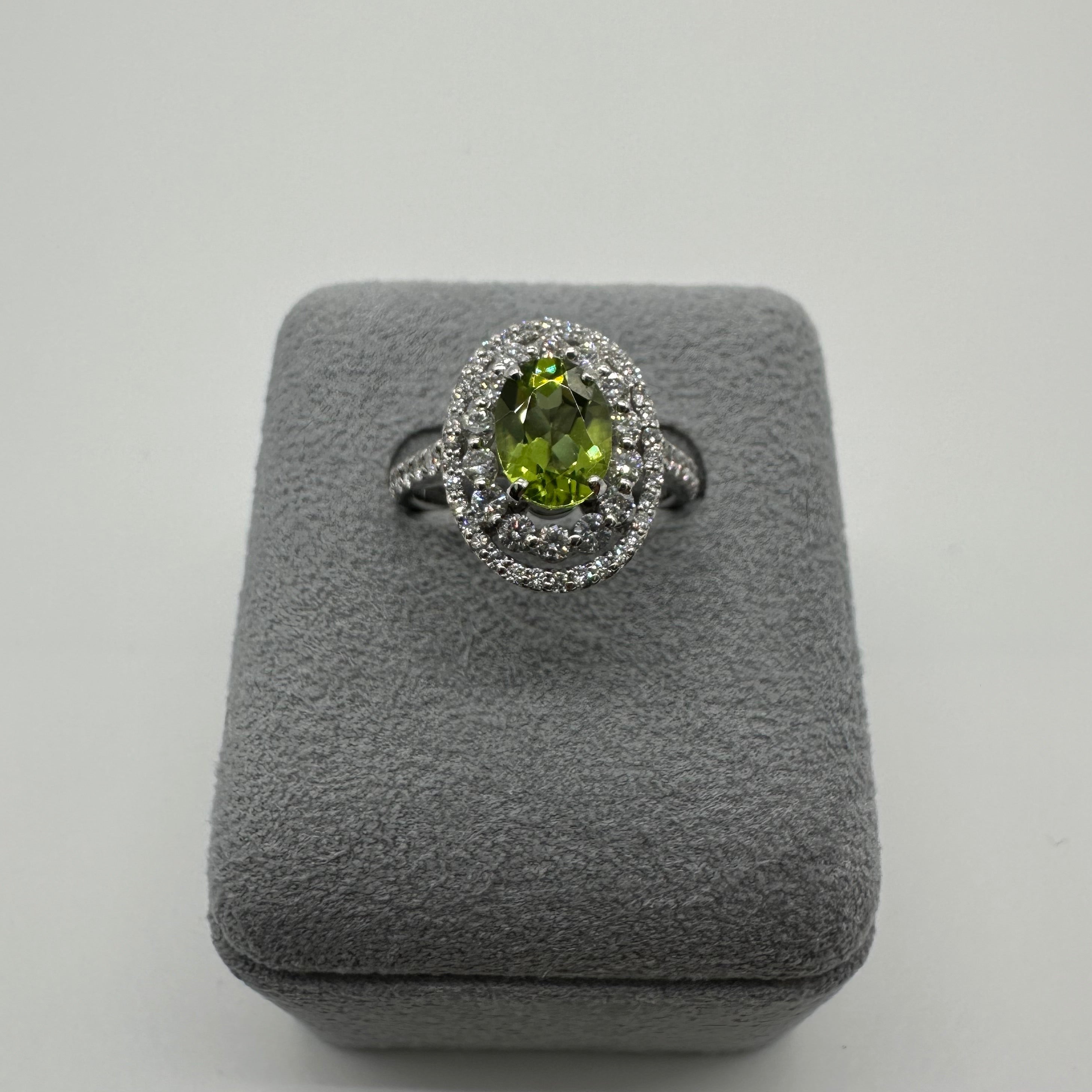ソレイユ ペリドット 中石1ct前後 OV リング|A Jewelry Box 公式通販サイト