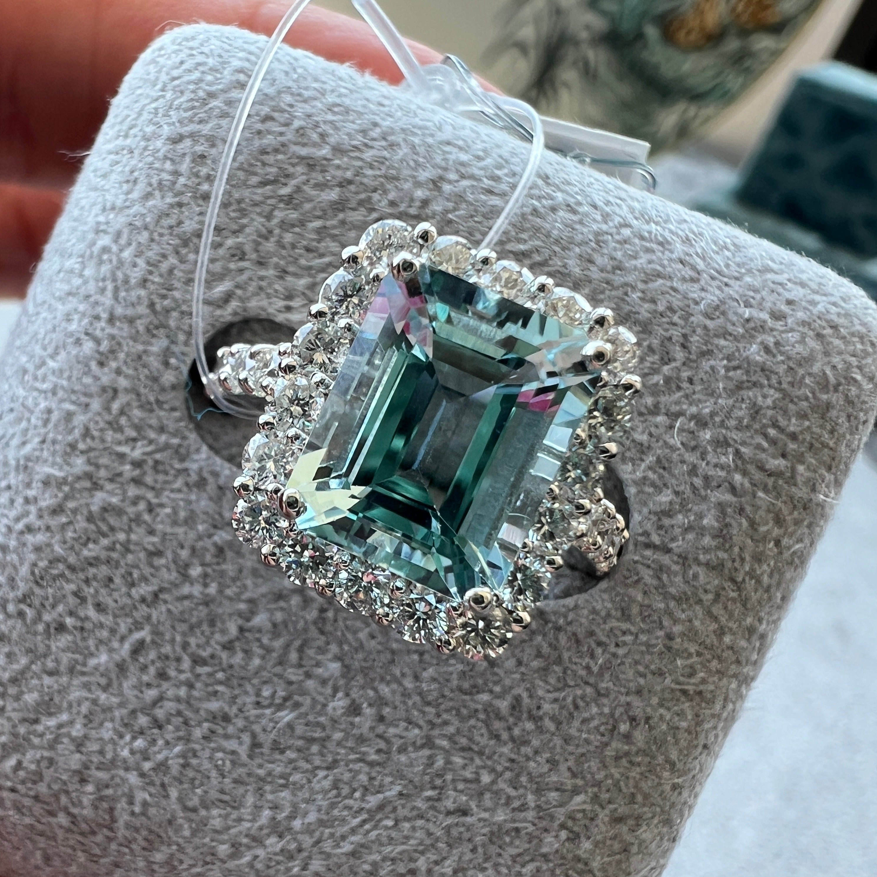 湖のドレス|A Jewelry Box 公式通販サイト