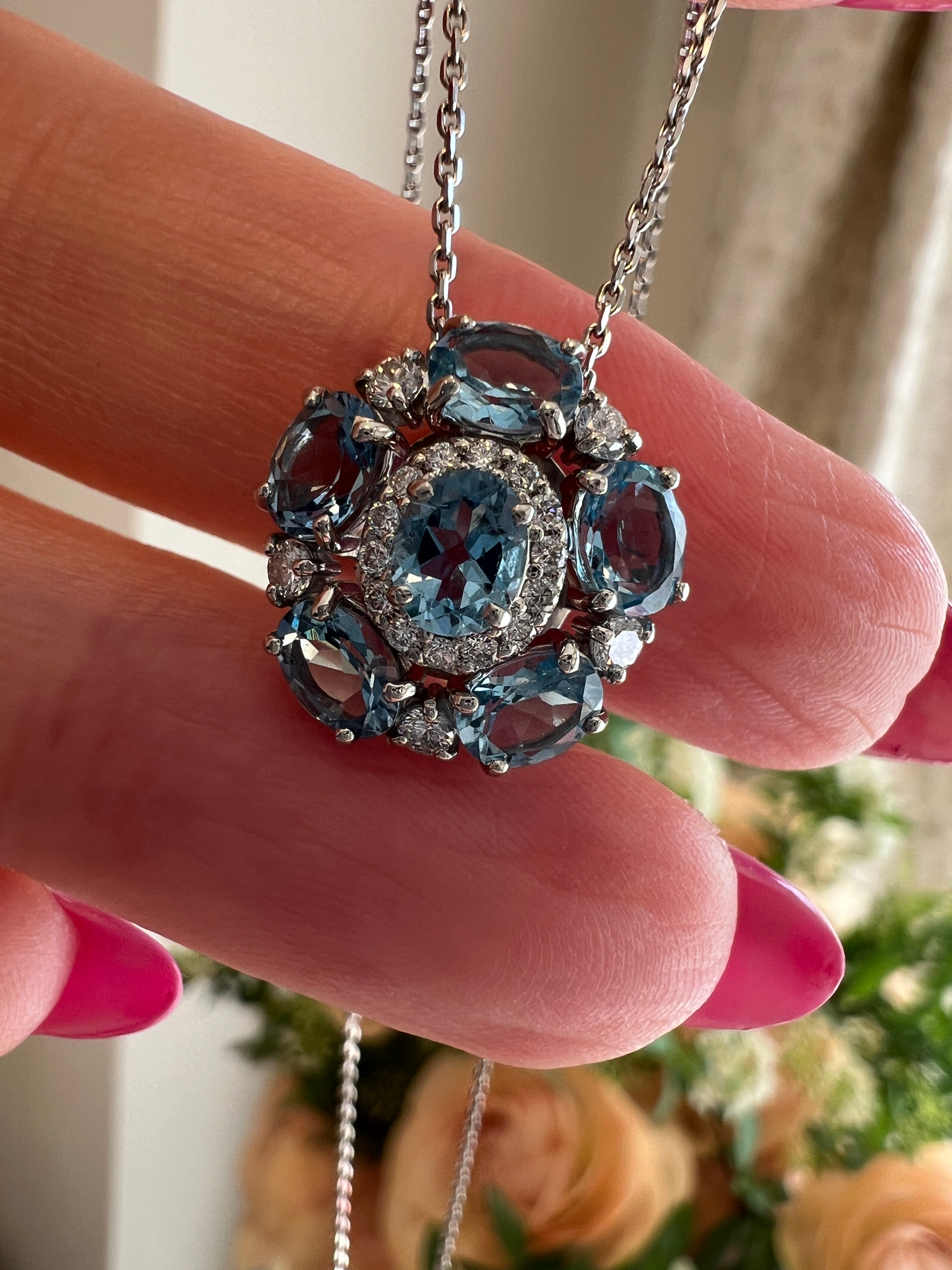 ガブリオレ ネックレス〜濃いアクアマリンを使用|A Jewelry Box 公式通販サイト