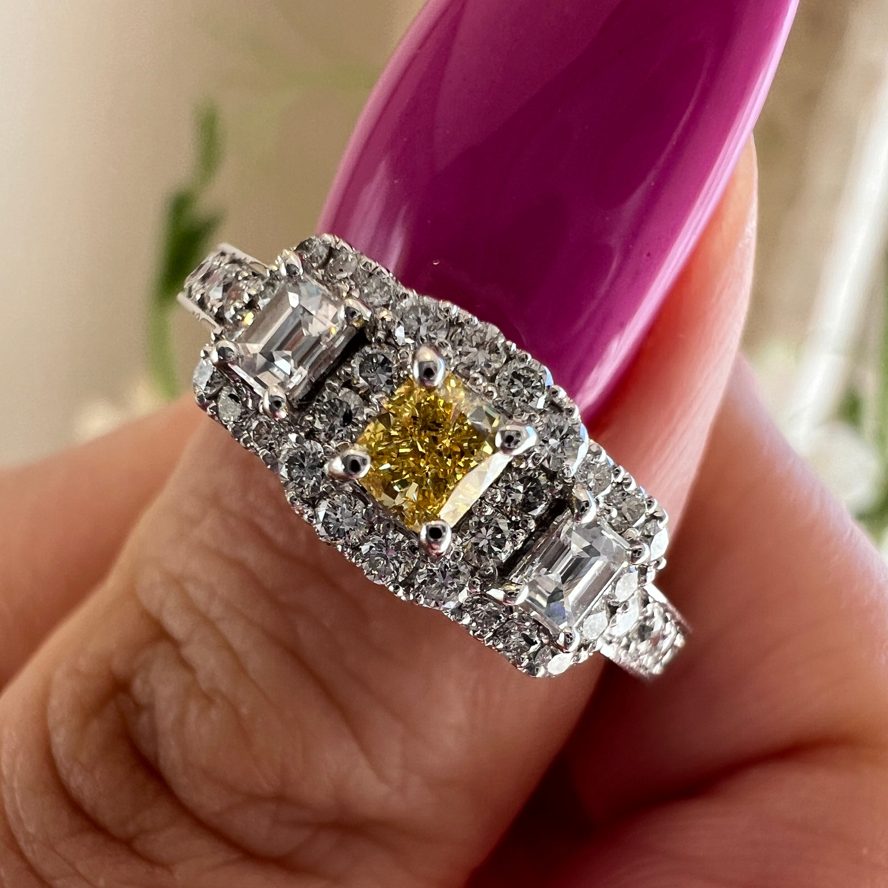 FIY SI1 CGL EM イエローダイヤ リング PT|A Jewelry Box 公式通販サイト