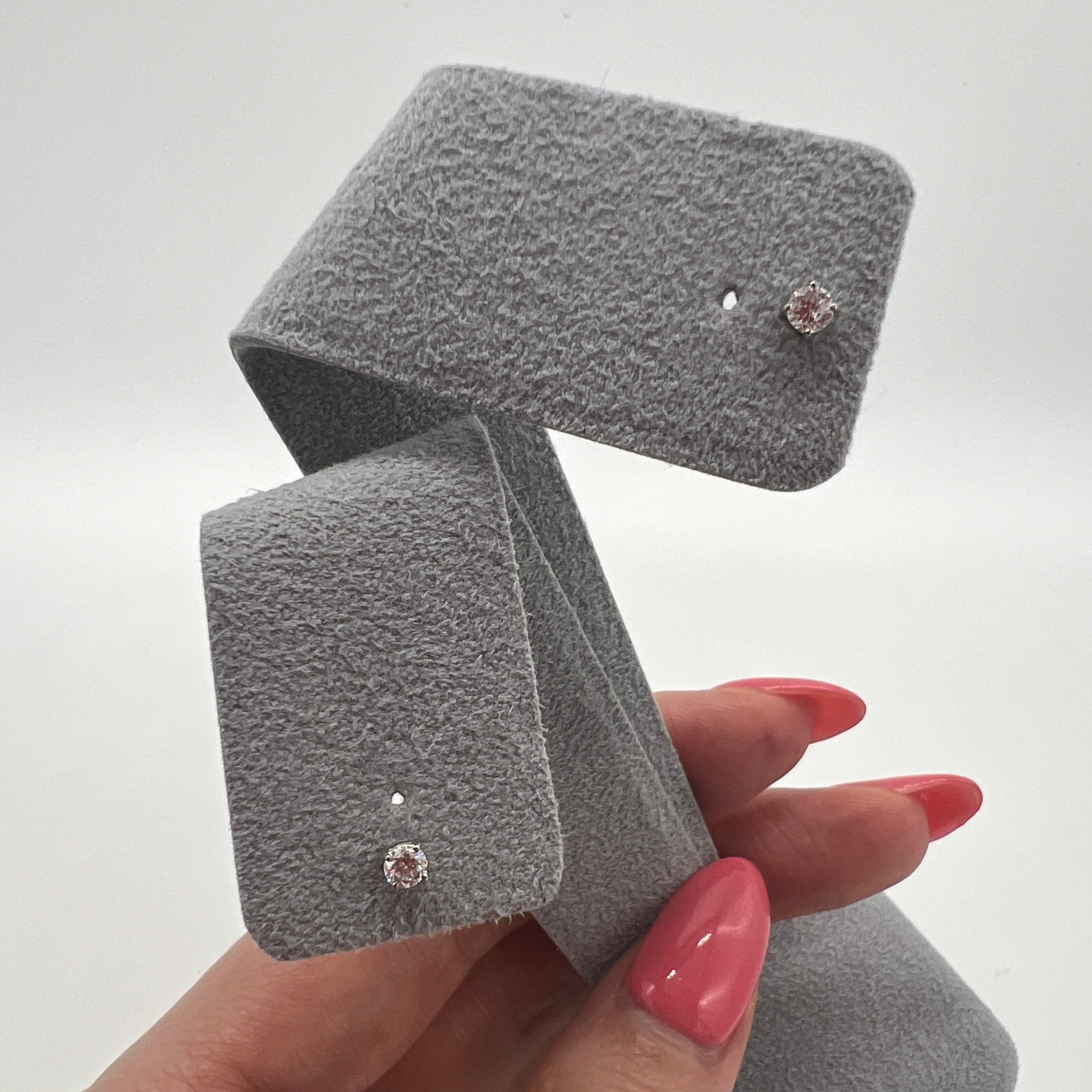 ポインター0.1ct ノーマールピアス|A Jewelry Box 公式通販サイト