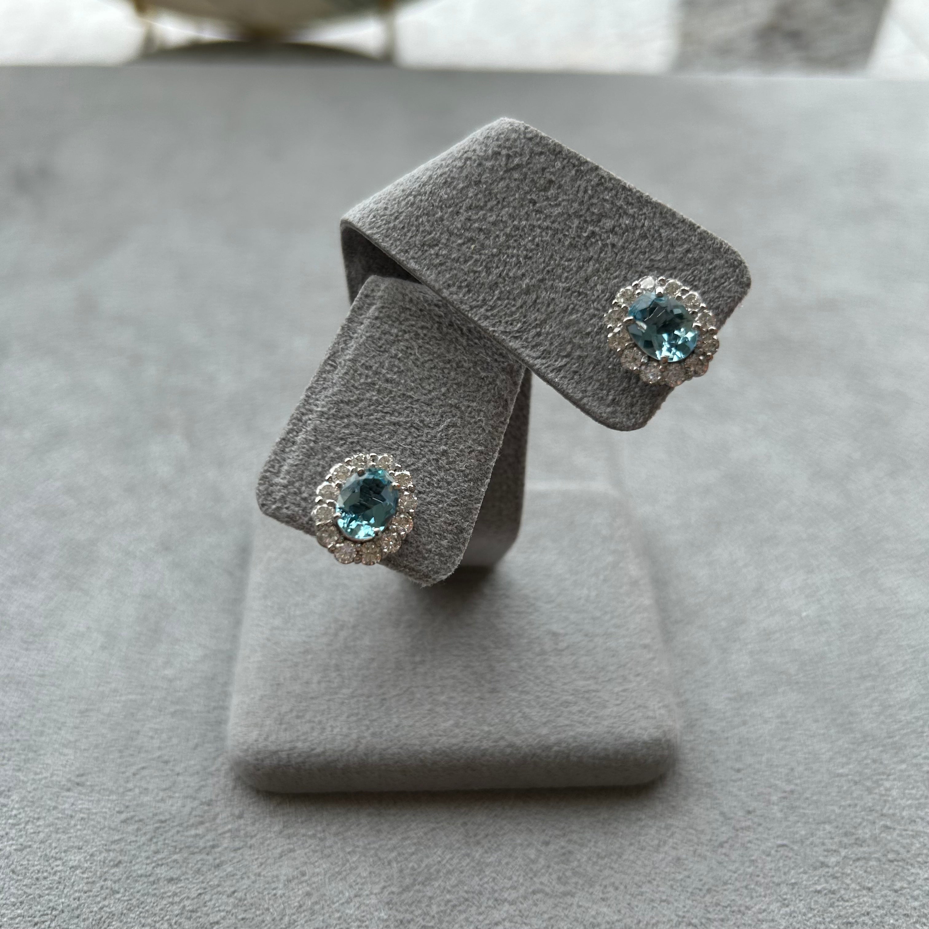 たまご キャサリン妃巻きピアス〜VSクオリティ|A Jewelry Box 公式通販サイト