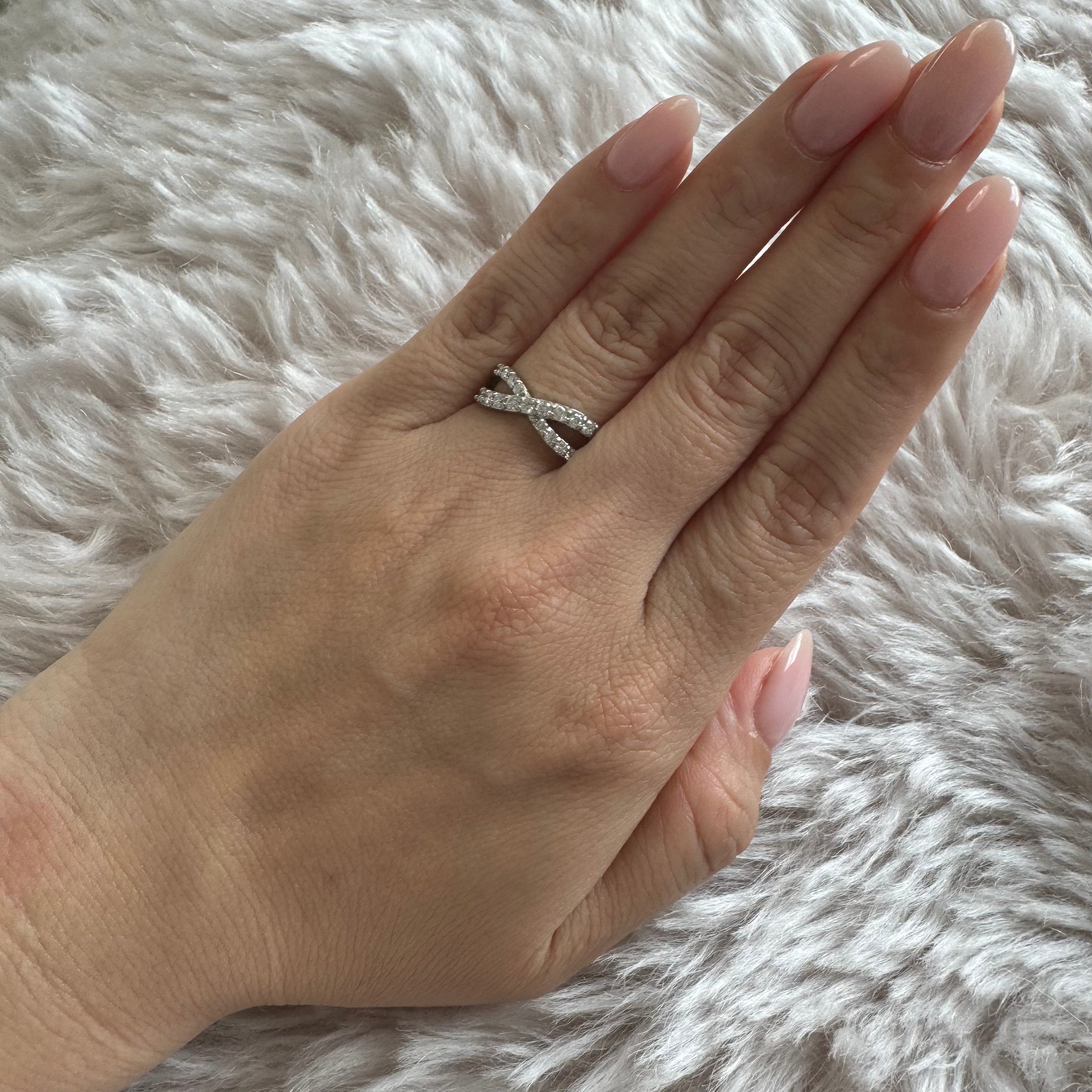 ひよこインフィニティリング D0.45ct PT/YG/PG|A Jewelry Box 公式通販サイト