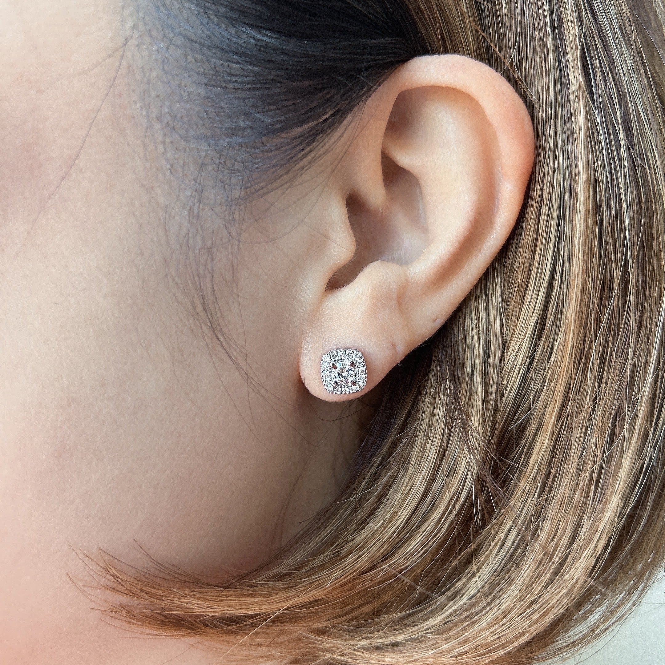 【アンシャンテ】〜ダイヤピアスD0.35ct×2前後 SQ K18YG/K18WG|A Jewelry Box 公式通販サイト