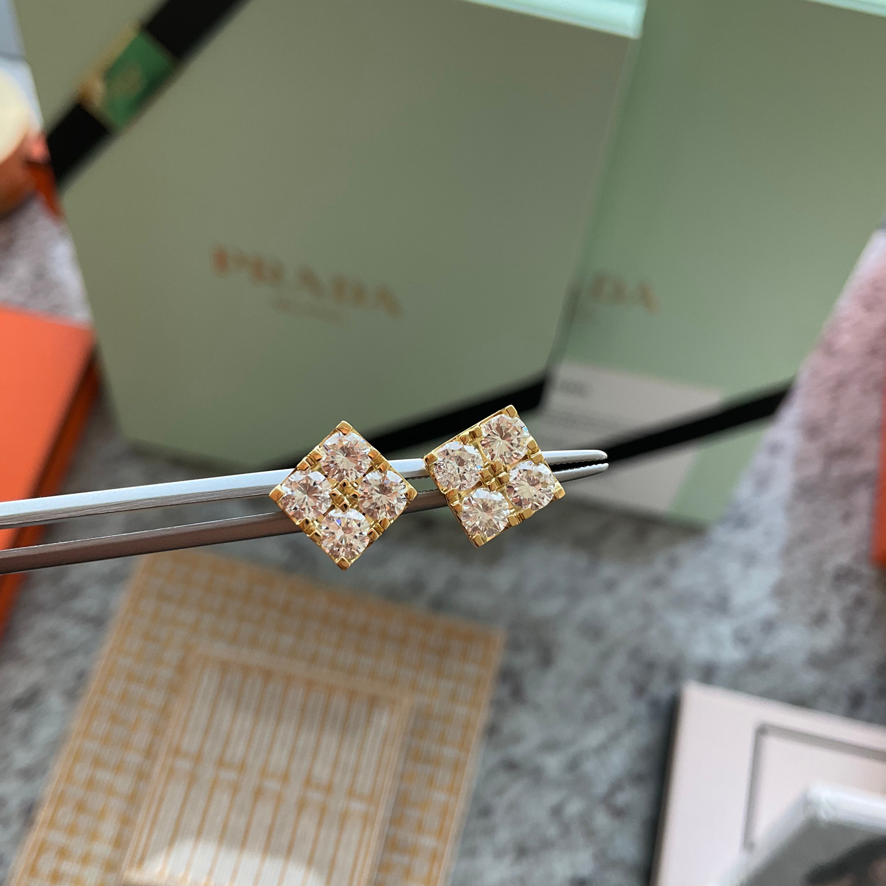 ワッフルピアス D0.9ct×2前後 SQ K18YG/K18WG/K18PG|A Jewelry Box 公式通販サイト