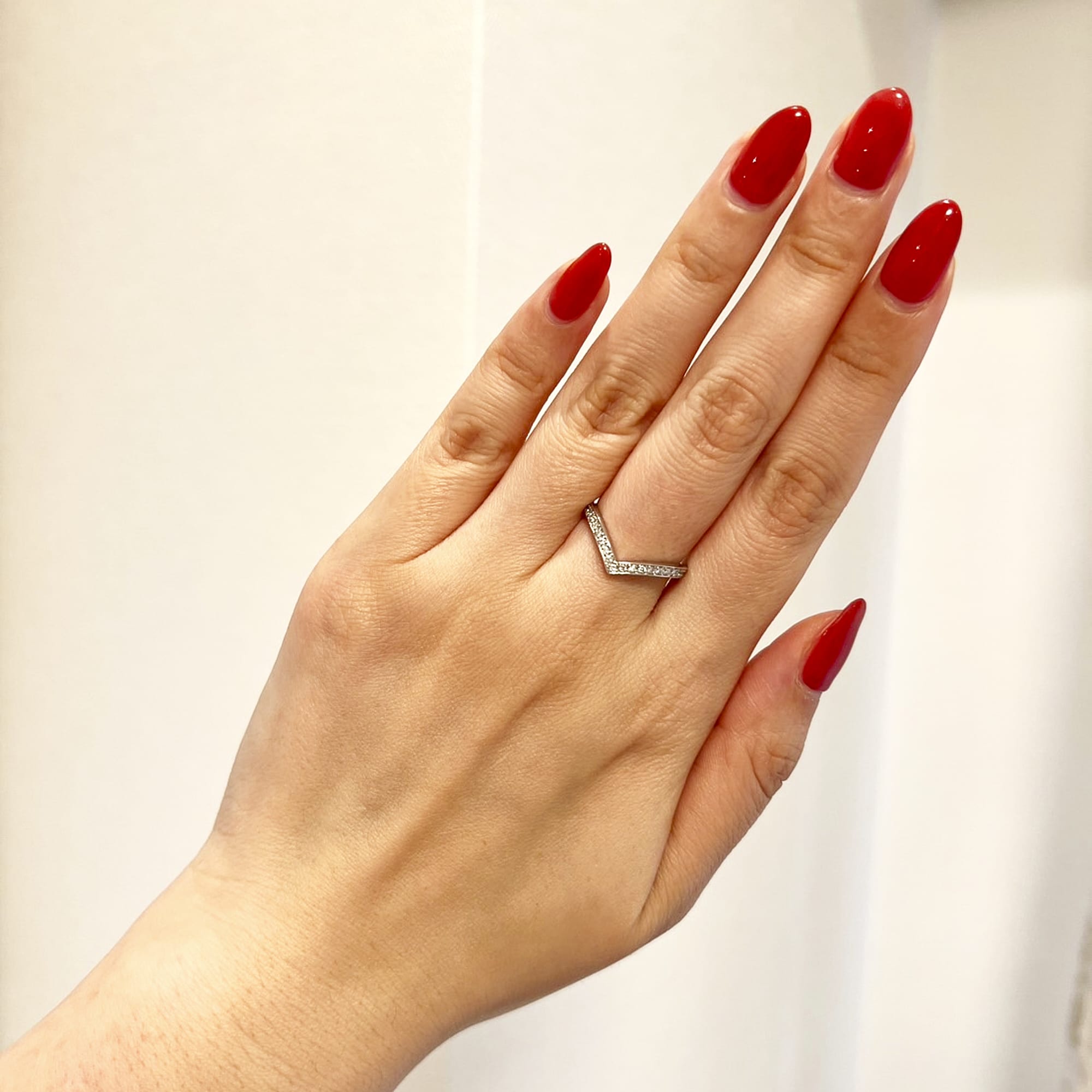 ラヴァンV字リング|A Jewelry Box 公式通販サイト