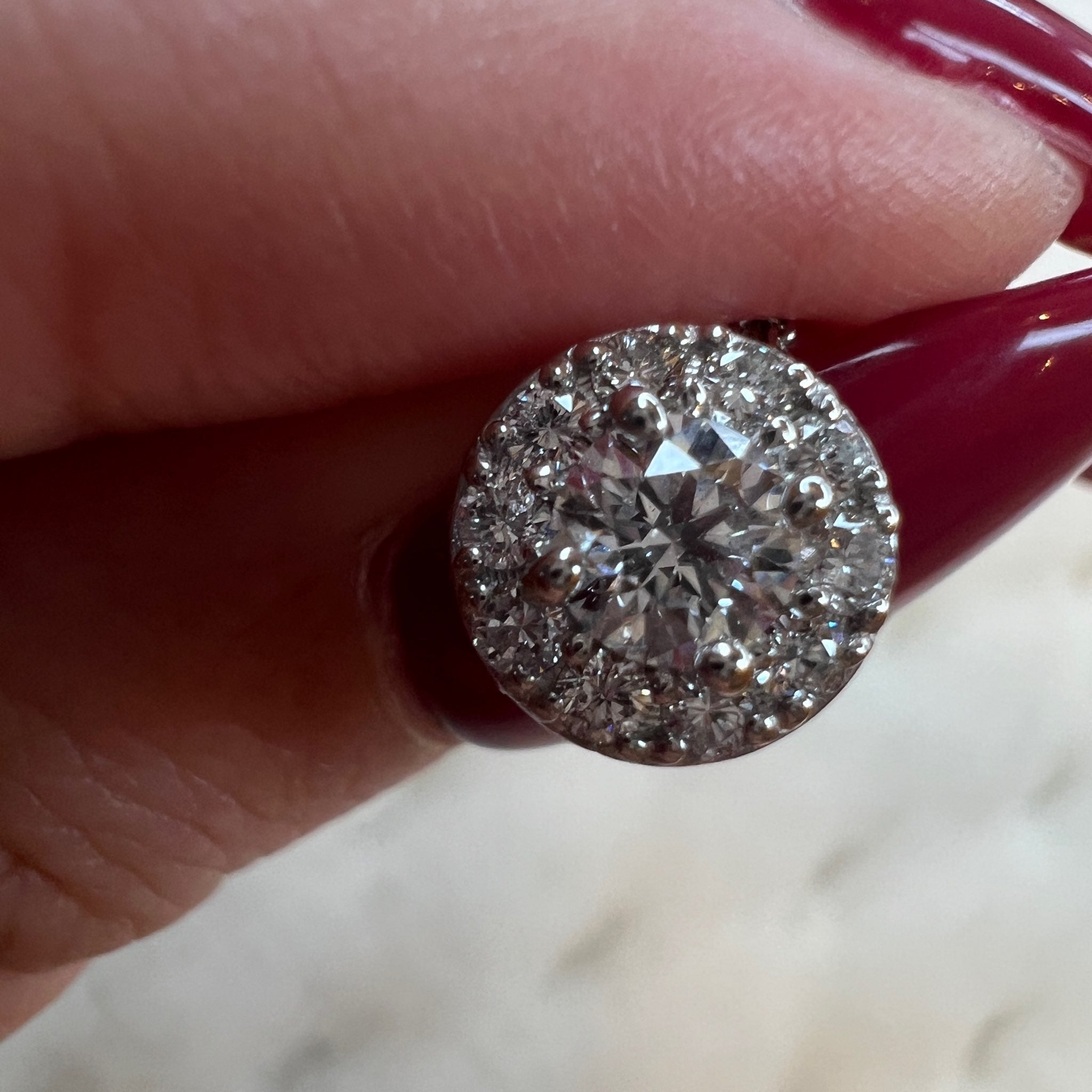 中石0.3ポインターシリーズパヴェネックレス|A Jewelry Box 公式通販サイト