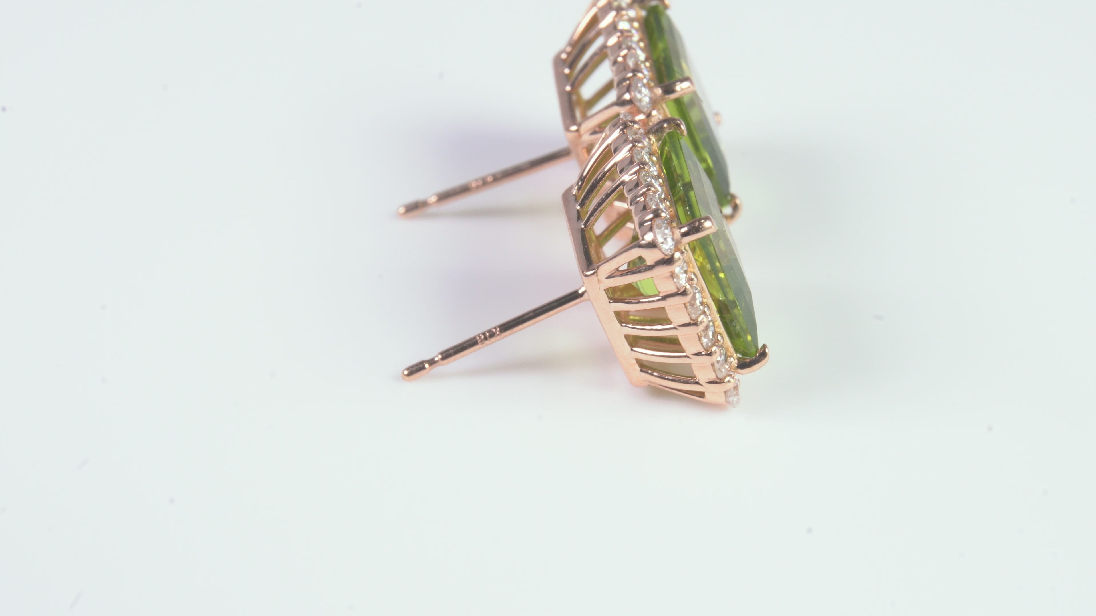 SQ PD YG 正方形ピアス|A Jewelry Box 公式通販サイト