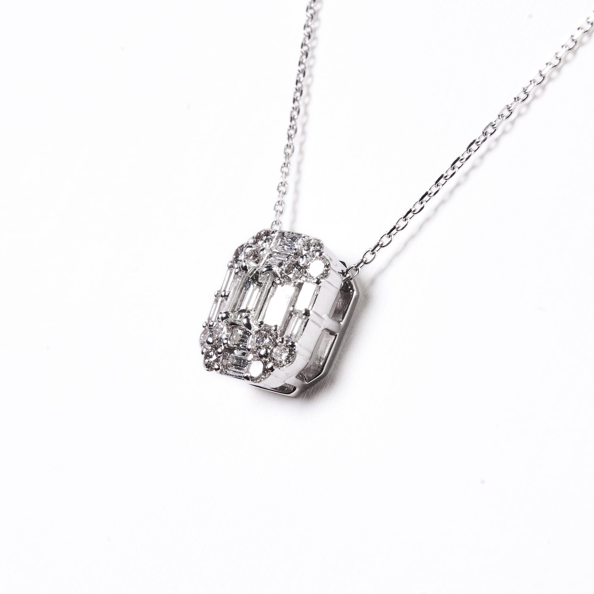 ひよこ 女医さんネックレス｜A Jewelry Box 公式通販サイト
