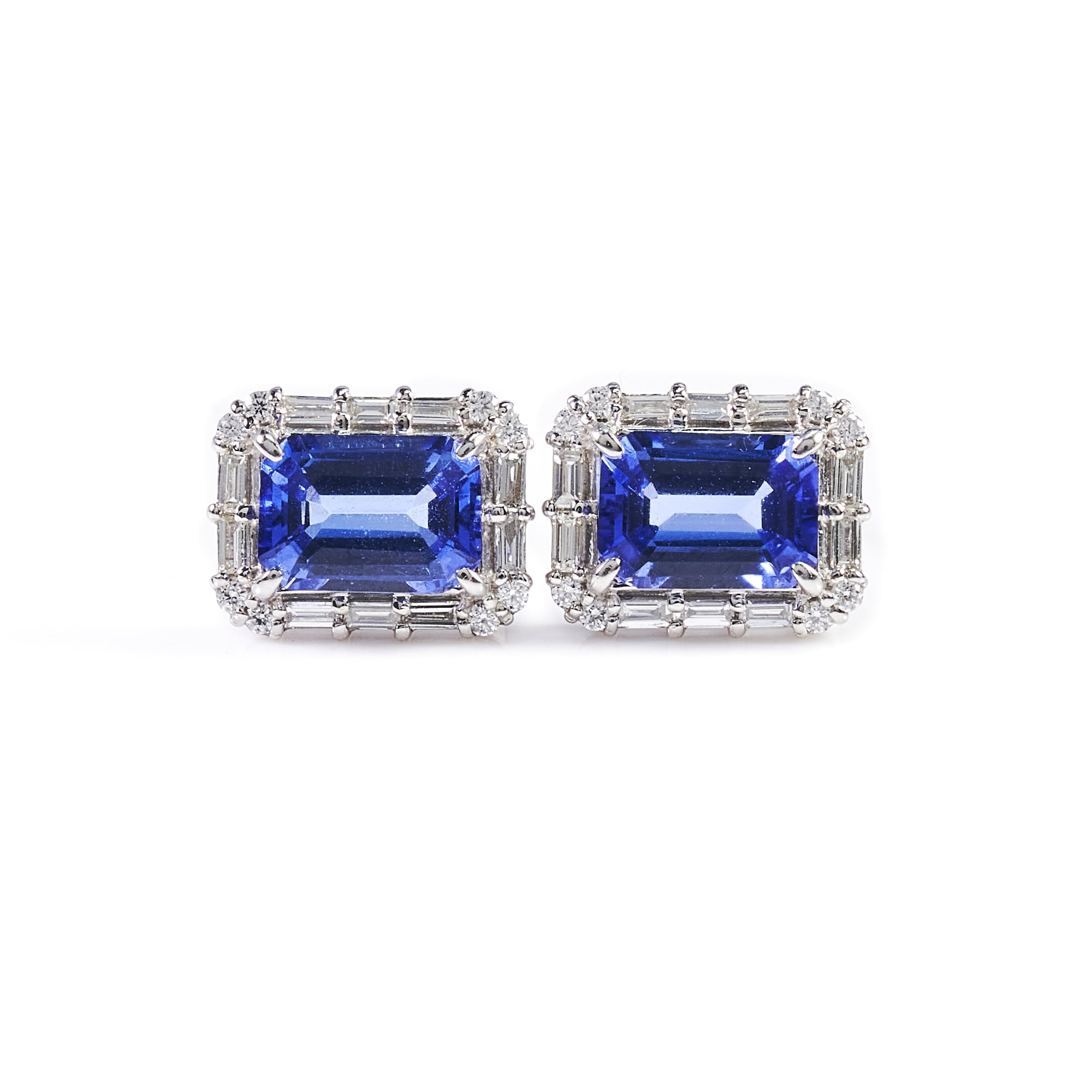 EMタンザナイトスタッドピアス｜A Jewelry Box 公式通販サイト