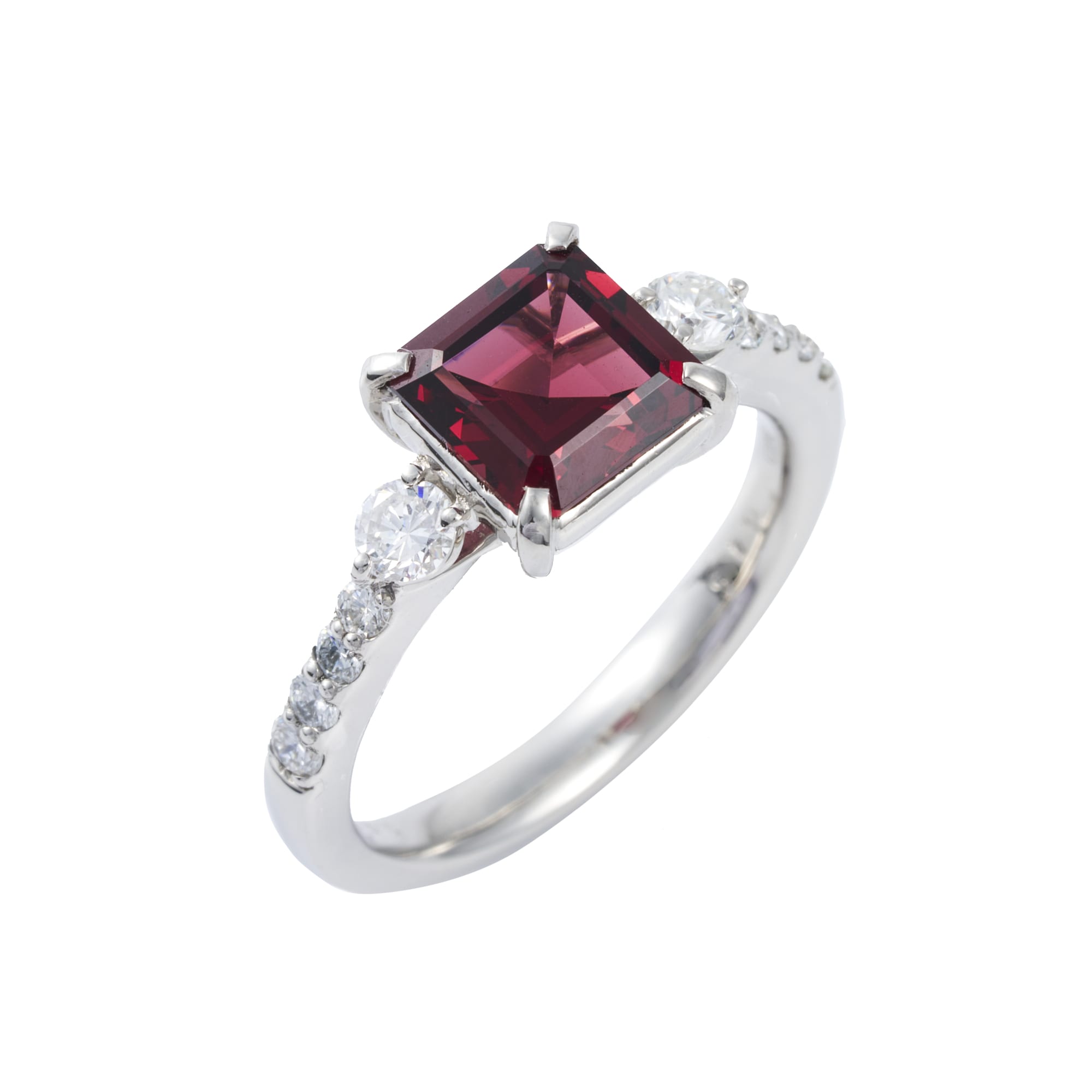 ガーネット　BONBON｜A Jewelry Box 公式通販サイト