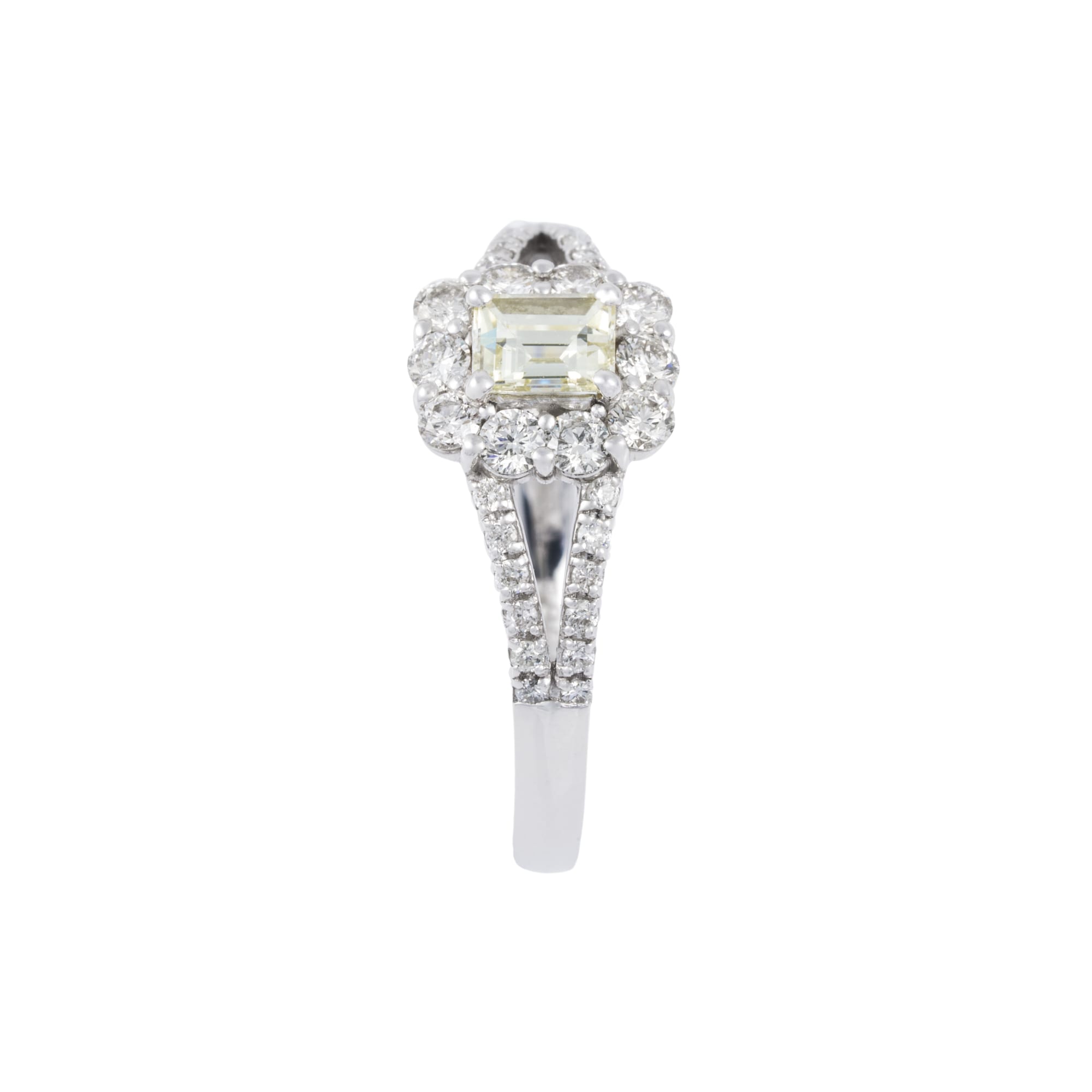 BK　ダイヤ　リング　CGLソーティング付き　VERY　LIGHT　YELLOW　VS2｜A Jewelry Box 公式通販サイト