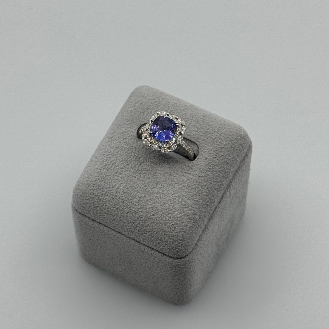 【マドンナリリー】リング ライトアメジスト/グリーンアメジスト｜A Jewelry Box 公式通販サイト
