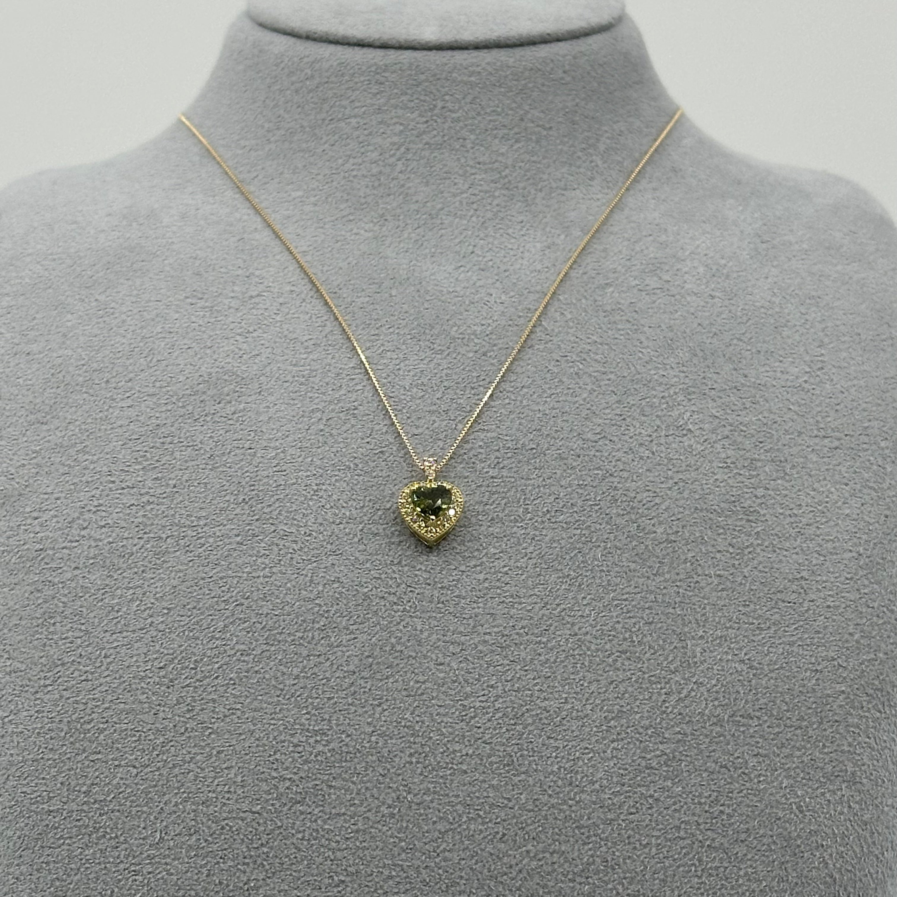 ［新作/各１点のみ］ネックレス　ファンシーサファイア