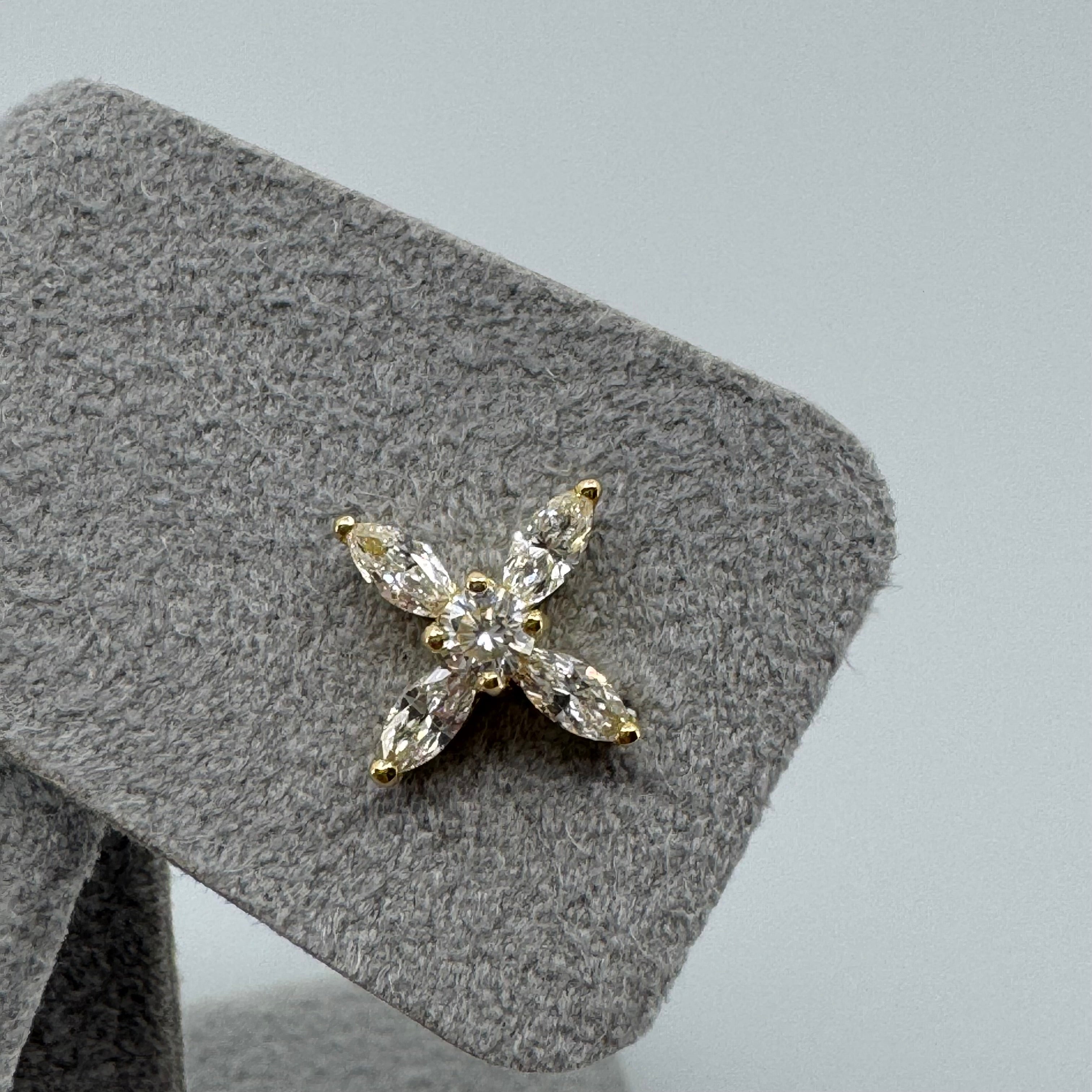 ［ソワン］ピアス｜A Jewelry Box 公式通販サイト