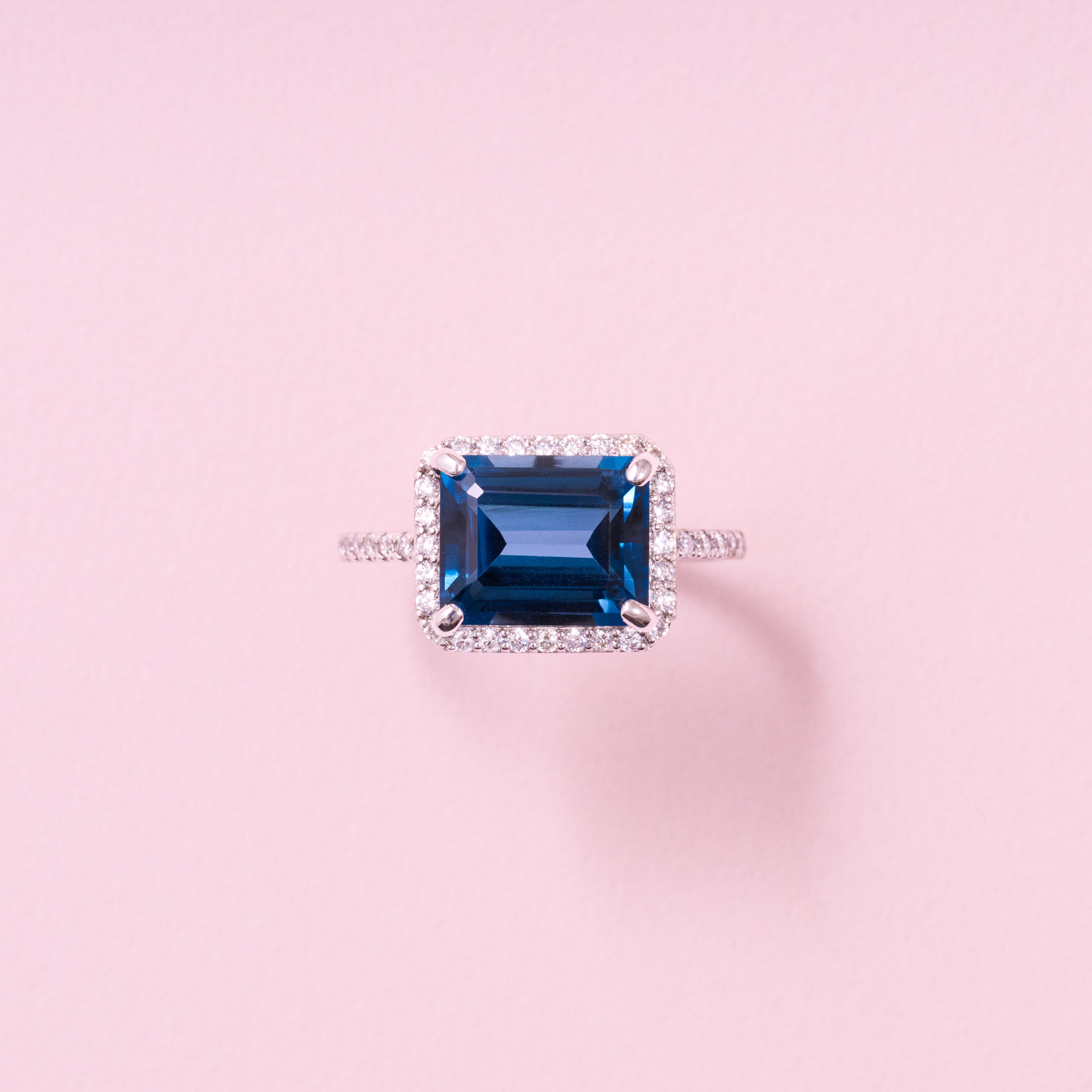 スクエアシェイプ | A Jewelry Box公式サイト｜櫻井彩子の会員限定