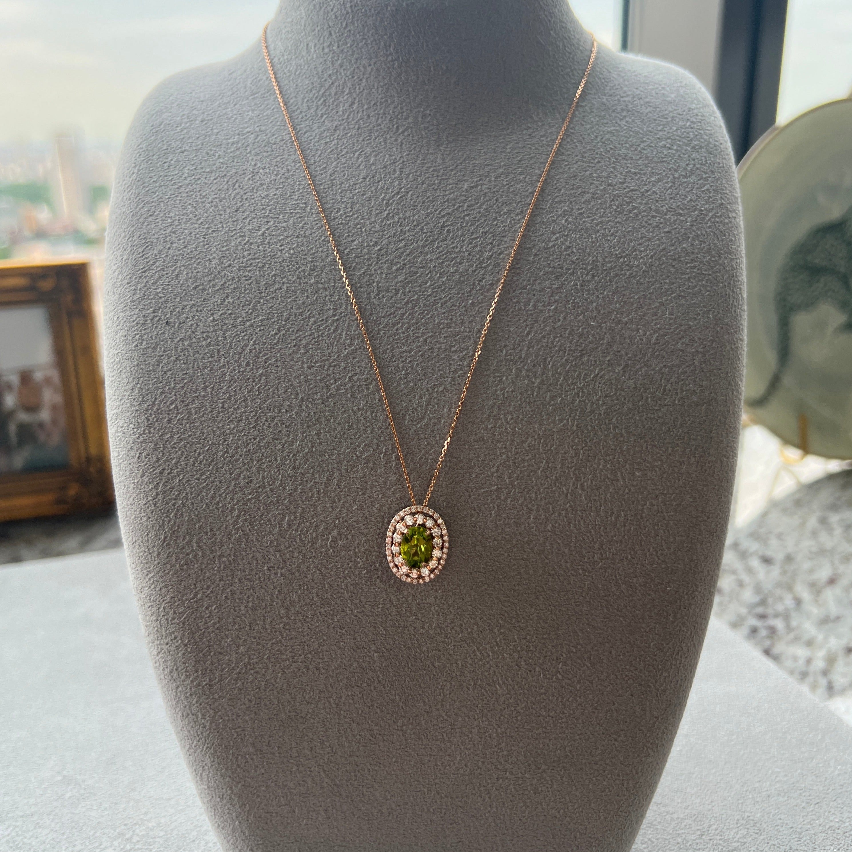 ソレイユ ペリドット 中石1CT前後 OV ネックレス｜A Jewelry Box 公式通販サイト