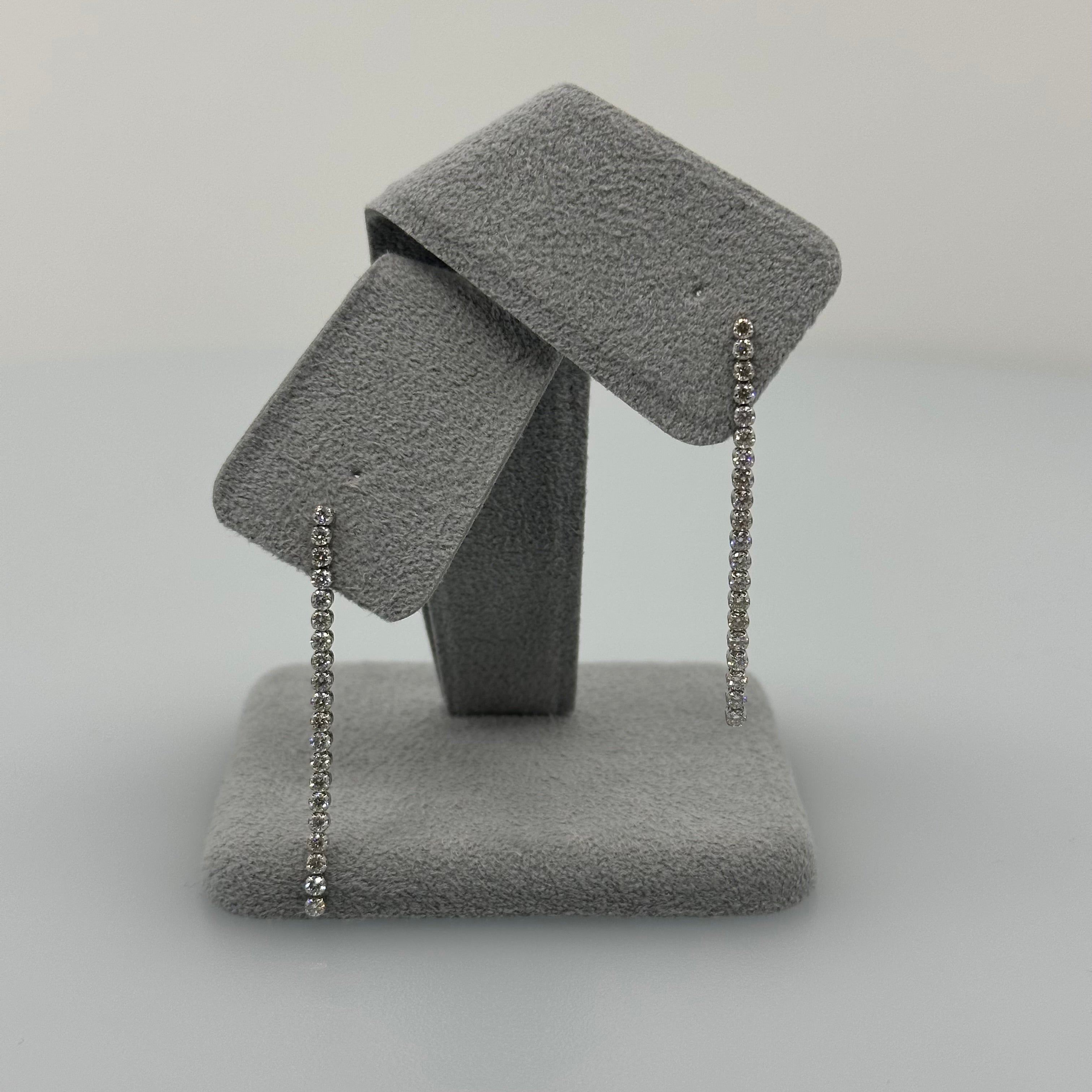 ［一点物/エタンスレ］ピアス ダイヤ 0.5ct前後×2｜A Jewelry Box 公式通販サイト