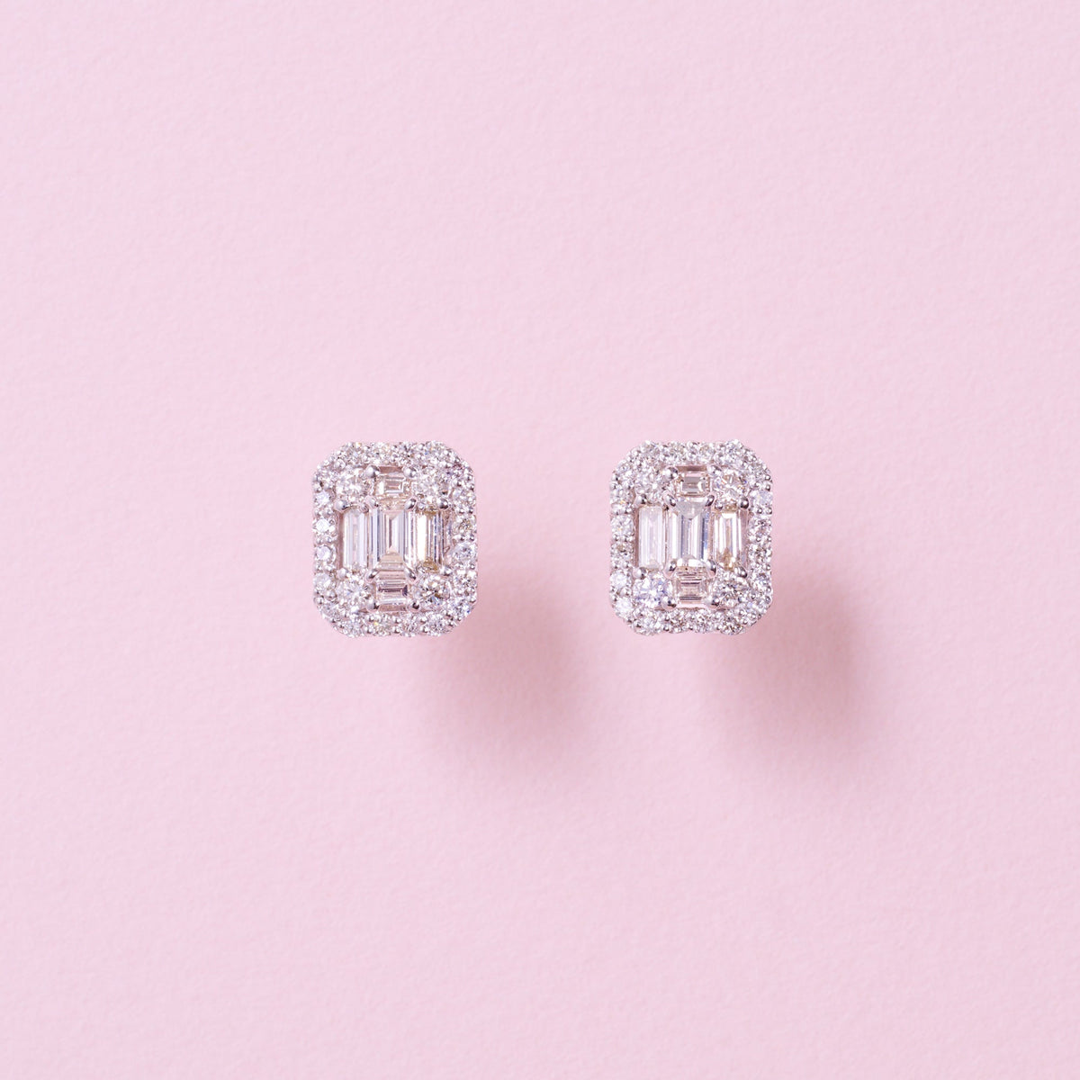 女医さん］ ダイヤモンドスタッドピアス | A Jewelry Box公式サイト 
