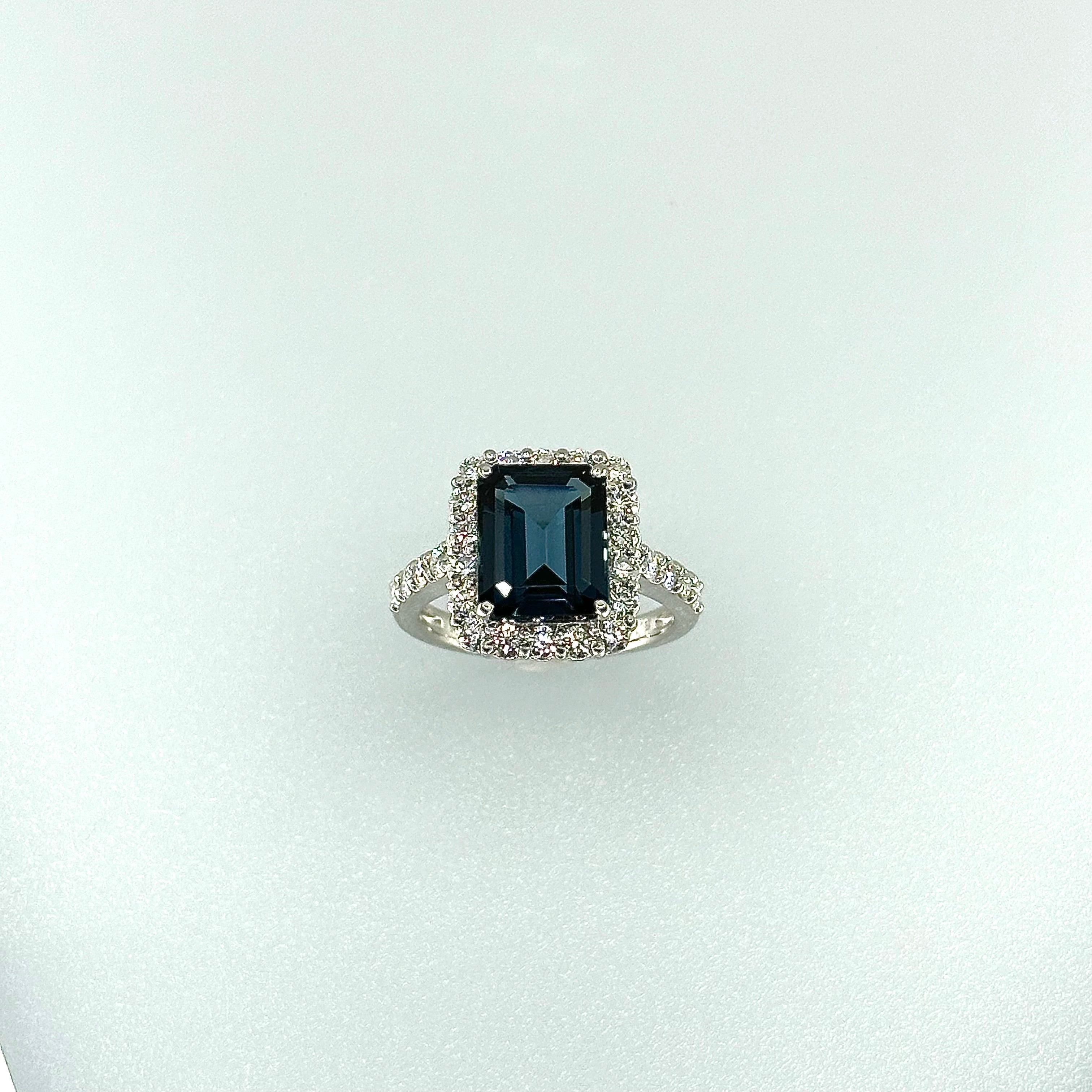 【オデットの羽飾り】リング ロンドンブルートパーズ 中石5ct前後 SQ｜A Jewelry Box 公式通販サイト