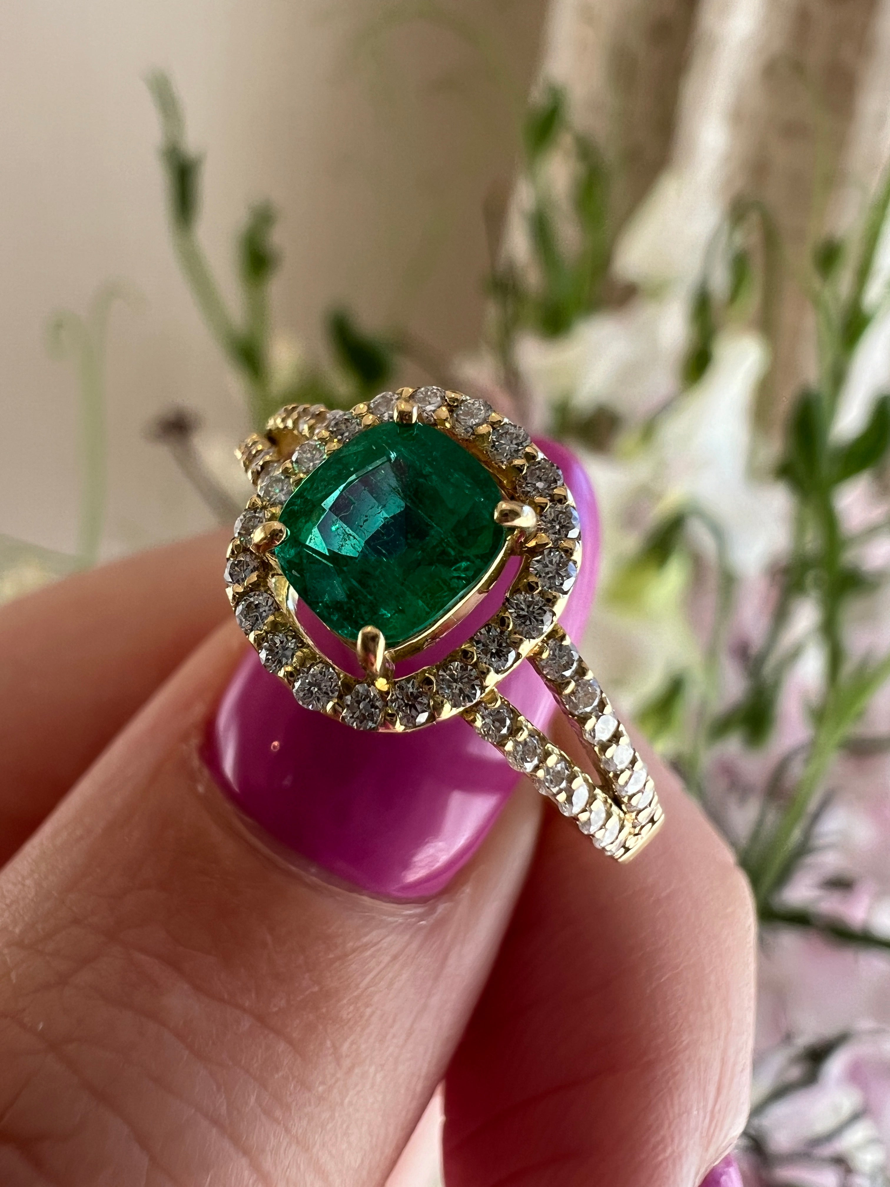 綺麗なSQ エメラルド リング｜A Jewelry Box 公式通販サイト