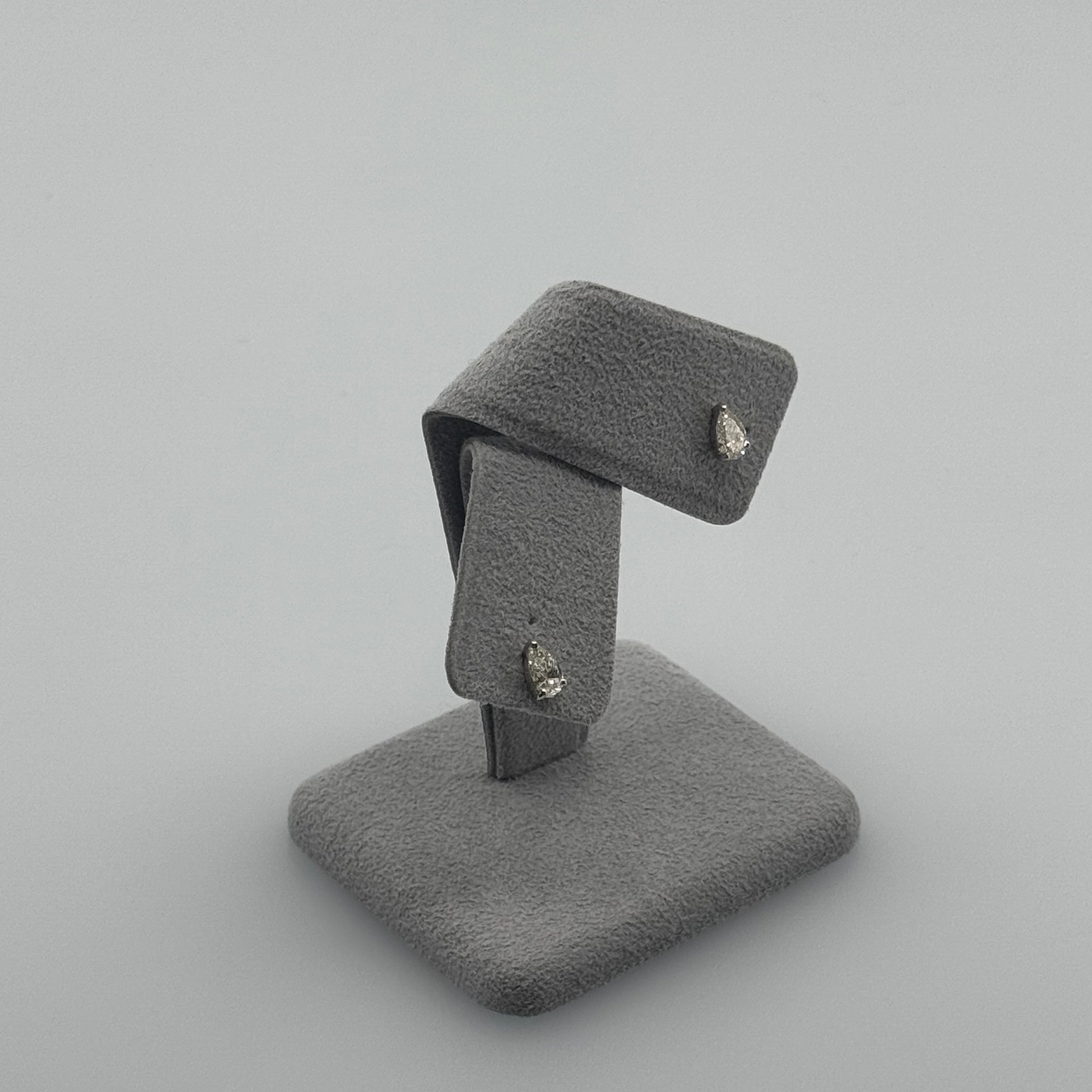 ［一点物/コリンヌ］ピアス ダイヤ 0.5ct×2 PS PT｜A Jewelry Box 公式通販サイト