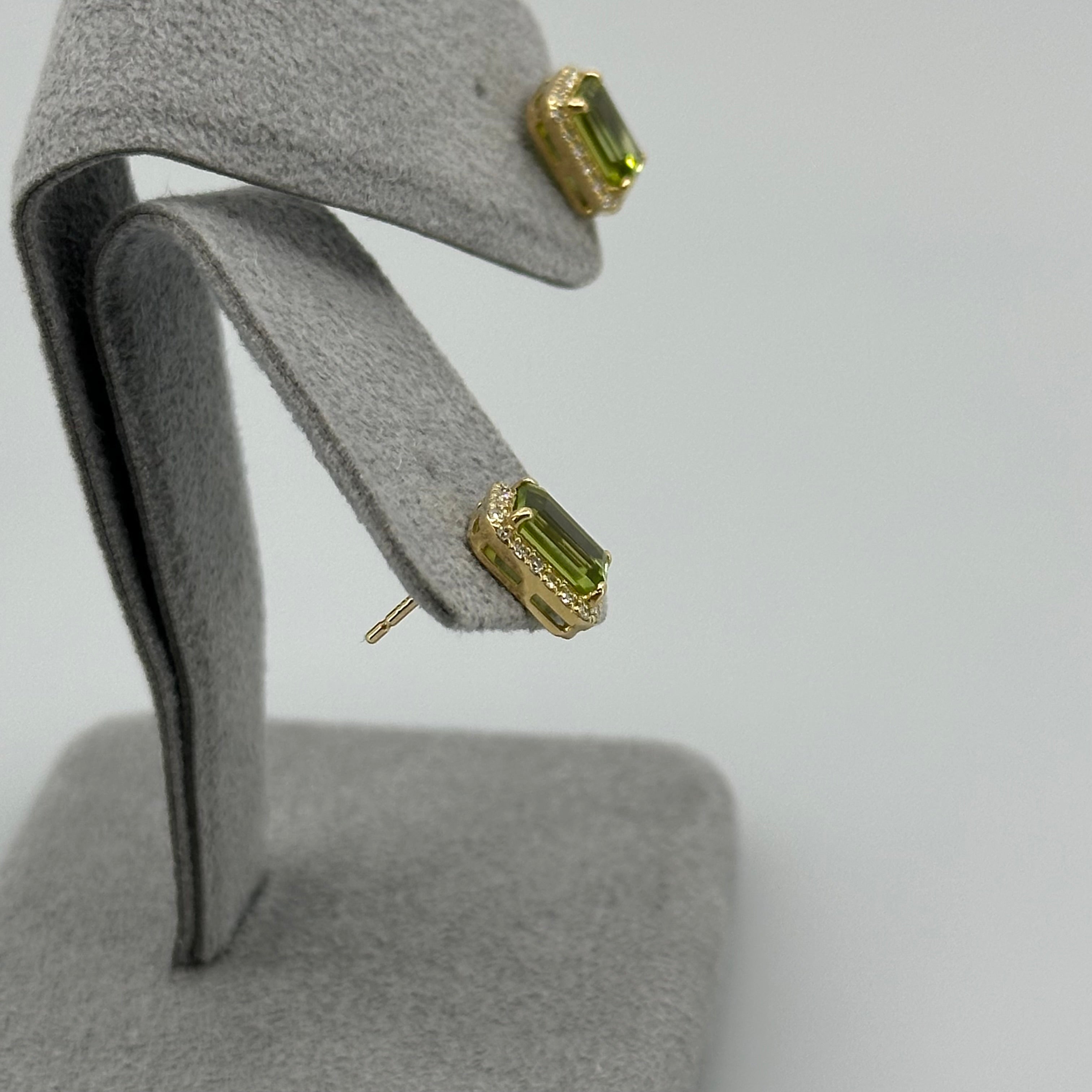 ［新作/ベイビーベイビーマドンナ］　ペリドット　ピアス　トータル2ct｜A Jewelry Box 公式通販サイト