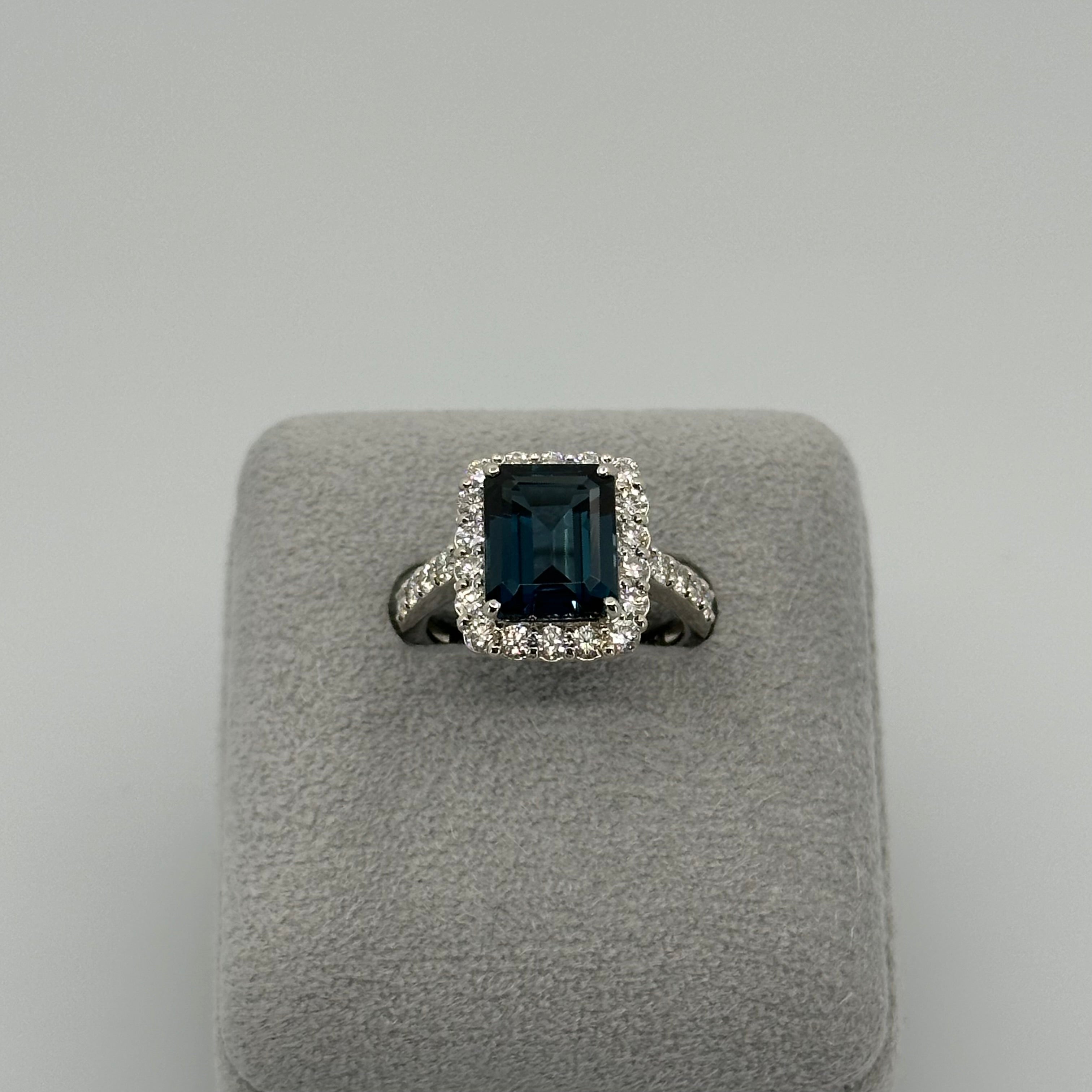 【オデットの羽飾り】リング ロンドンブルートパーズ 中石5ct前後 SQ｜A Jewelry Box 公式通販サイト