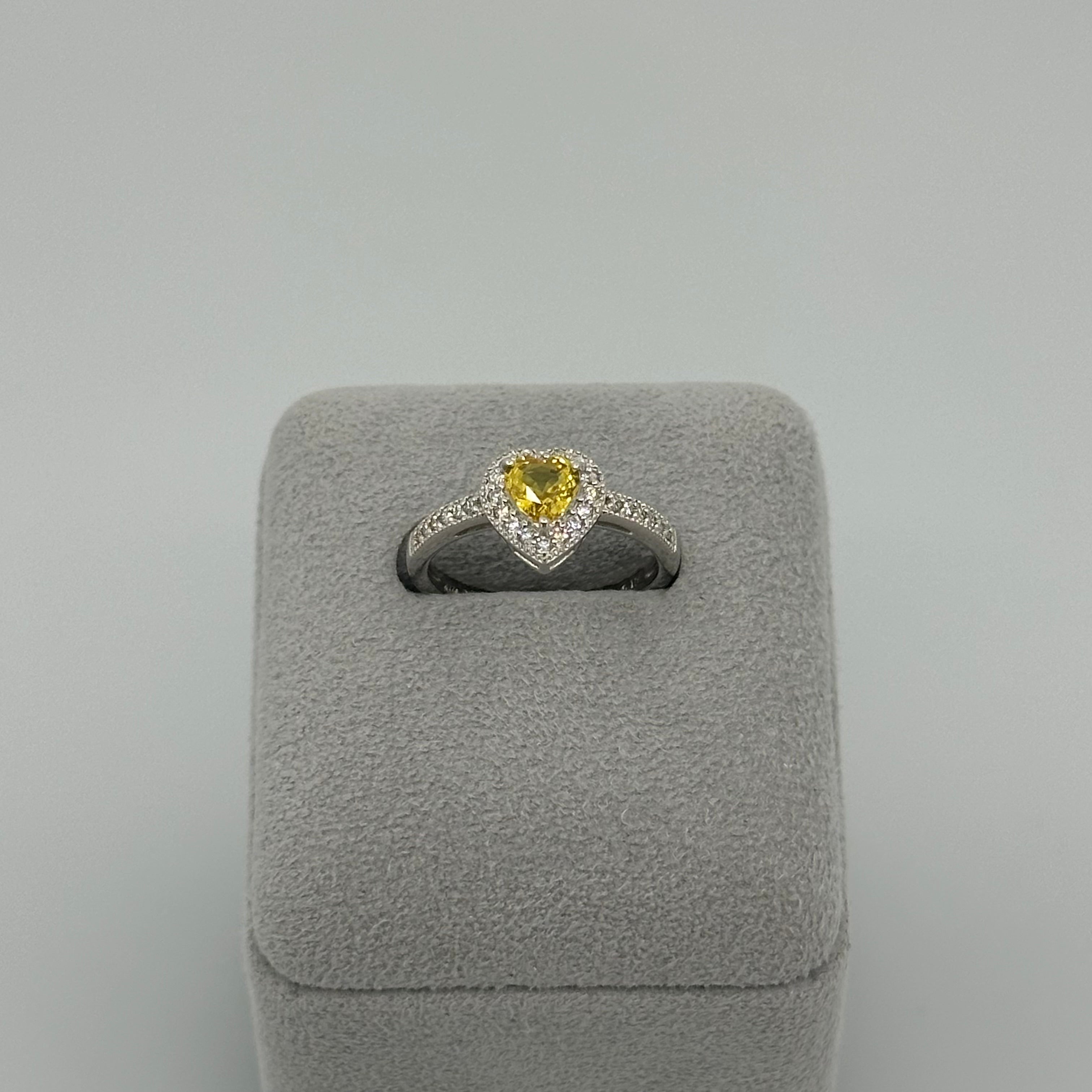 ［新作/各１点のみ］リング　ファンシーサファイア