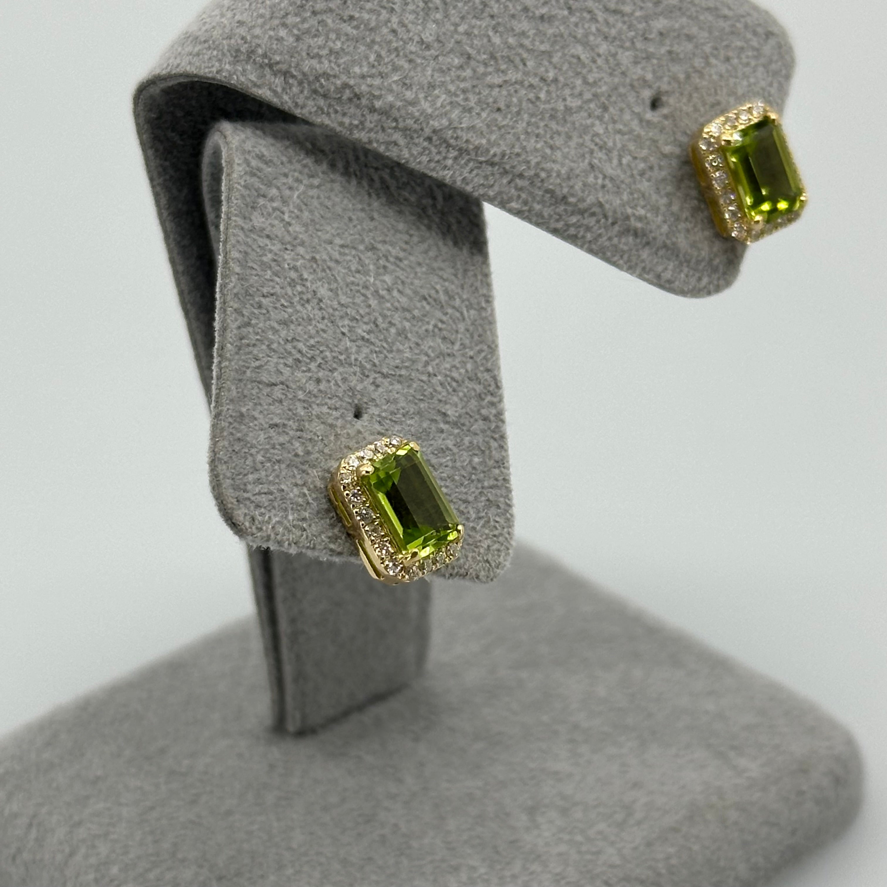 ［新作/ベイビーベイビーマドンナ］　ペリドット　ピアス　トータル2ct｜A Jewelry Box 公式通販サイト