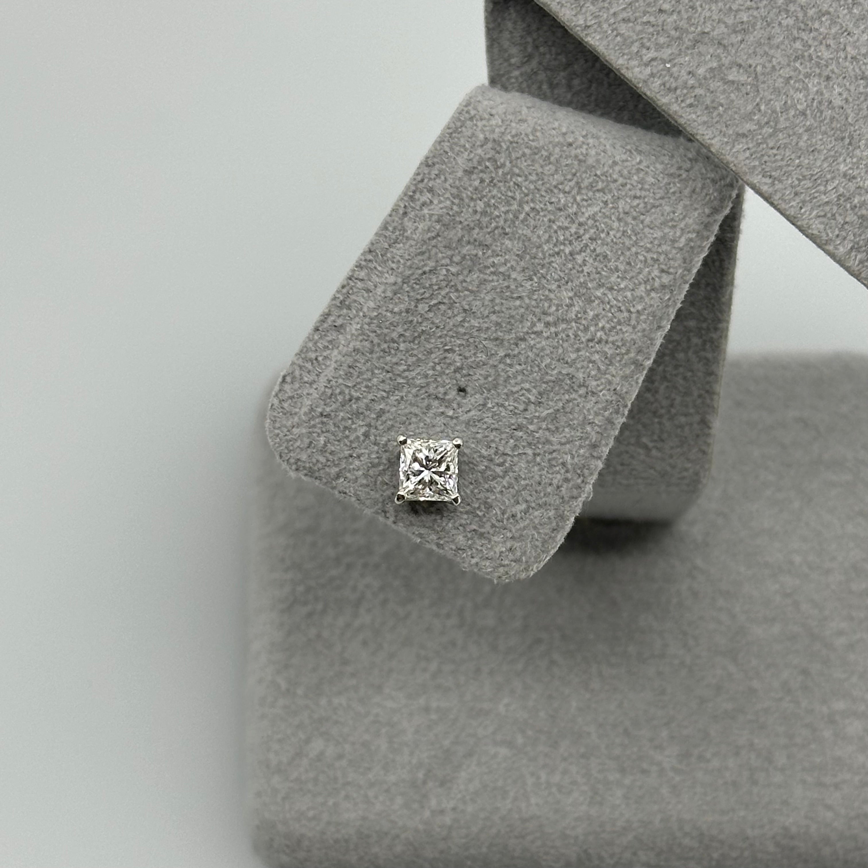 ［ひとつふたつ/PR/OV/HS/EM/PS］ピアス ダイヤ あこや真珠8mm｜A Jewelry Box 公式通販サイト