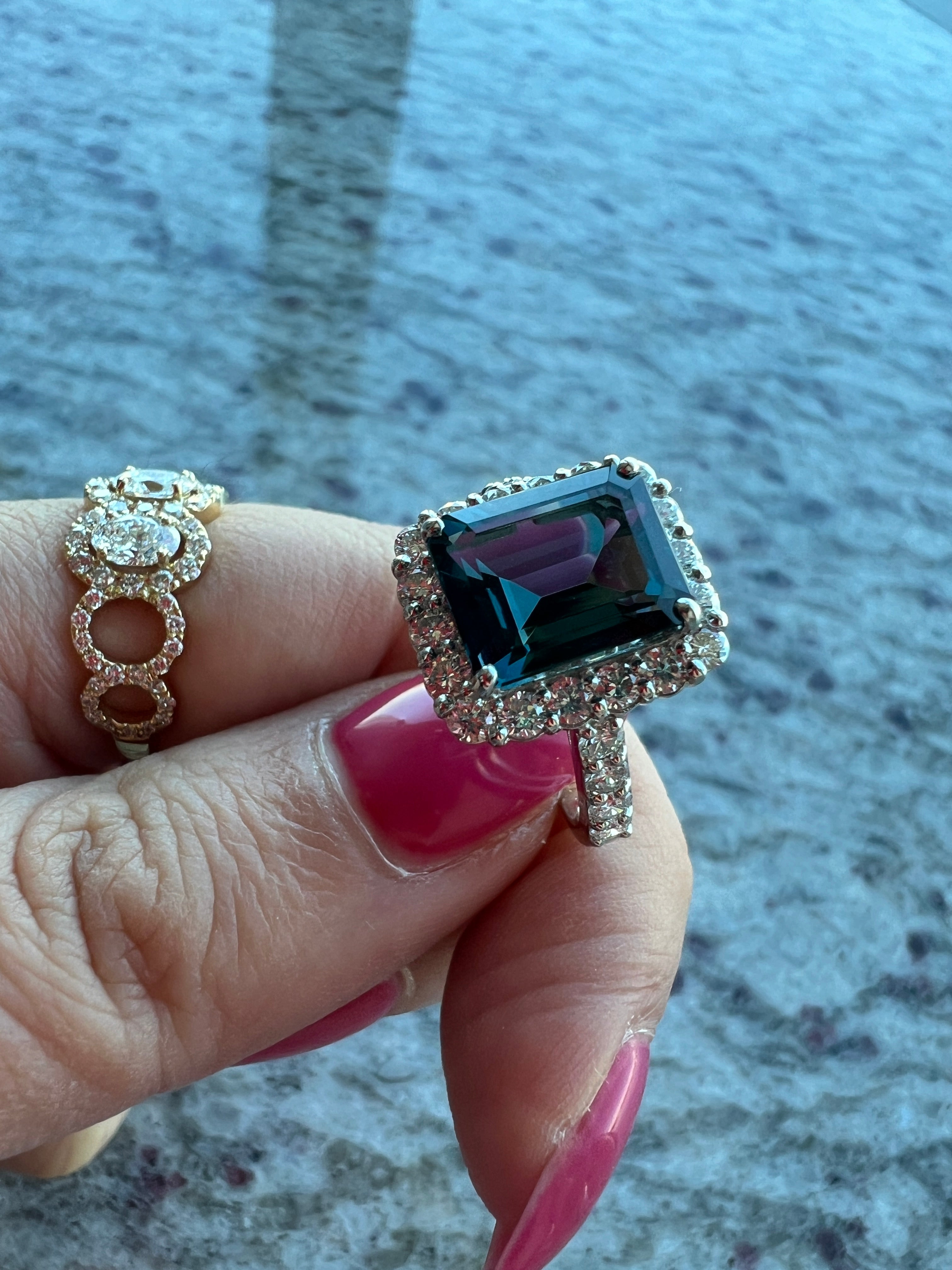 【オデットの羽飾り】リング ロンドンブルートパーズ 中石5ct前後 SQ｜A Jewelry Box 公式通販サイト