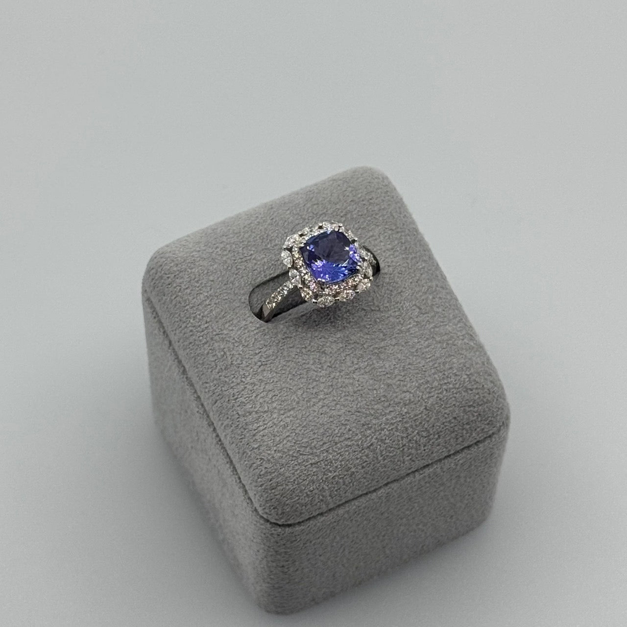 【マドンナリリー】リング ライトアメジスト/グリーンアメジスト｜A Jewelry Box 公式通販サイト