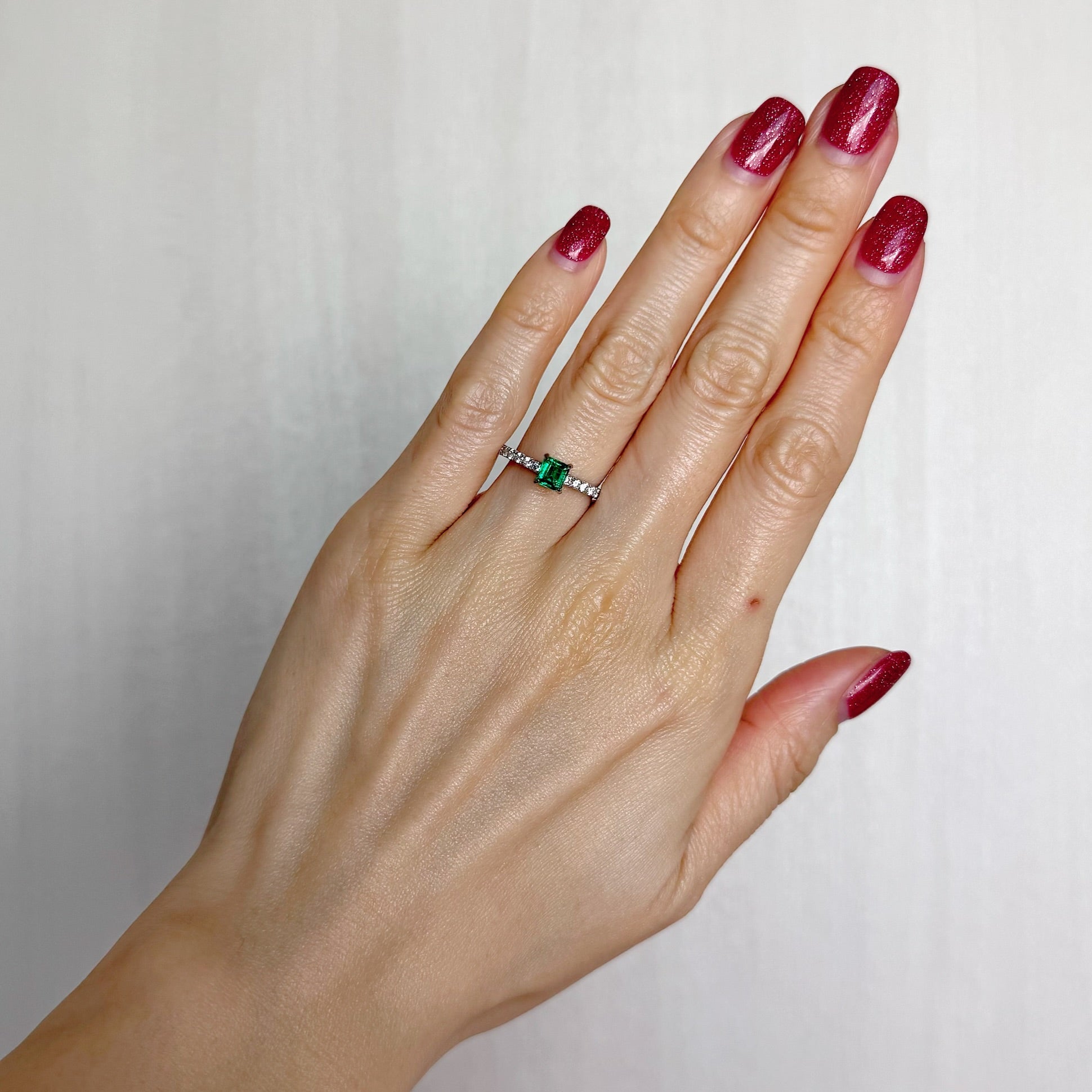 アルル］リング エメラルド 0.4ct SQ PT | A Jewelry Box公式サイト