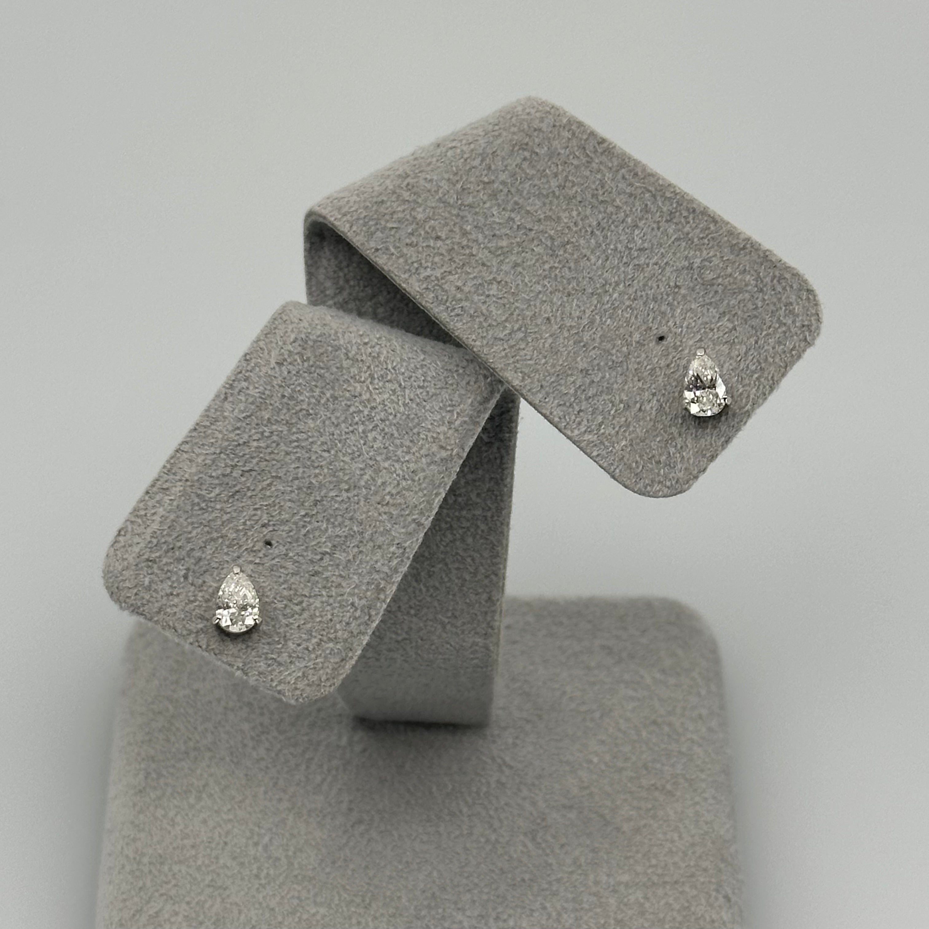skygray◆希少✧ローマングラス×グレーサファイア×両剣水晶ピアス レスピール］ ダイヤモンドスタッドピアス | A Jewelry Box公式サイト