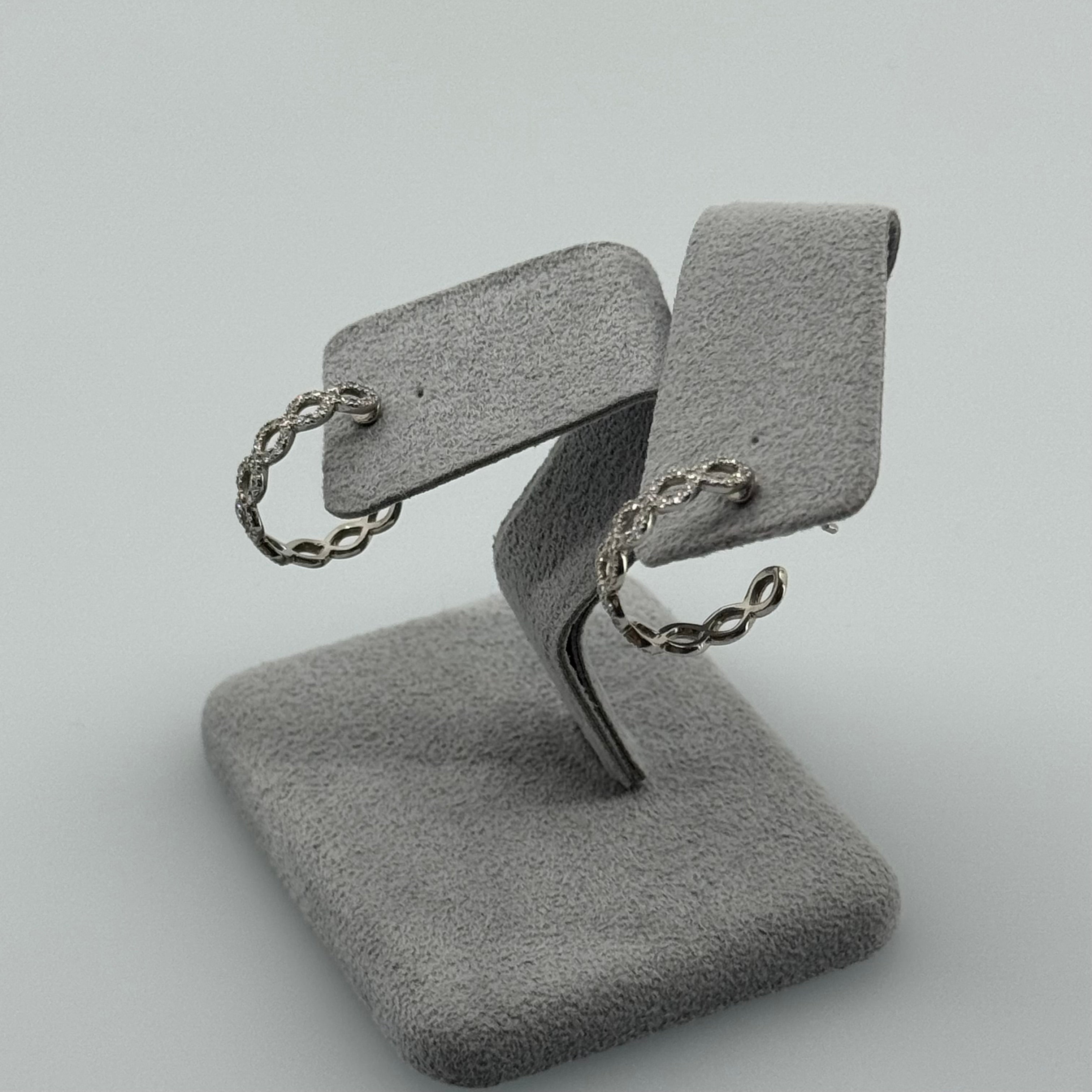 アポトラピアス｜A Jewelry Box 公式通販サイト