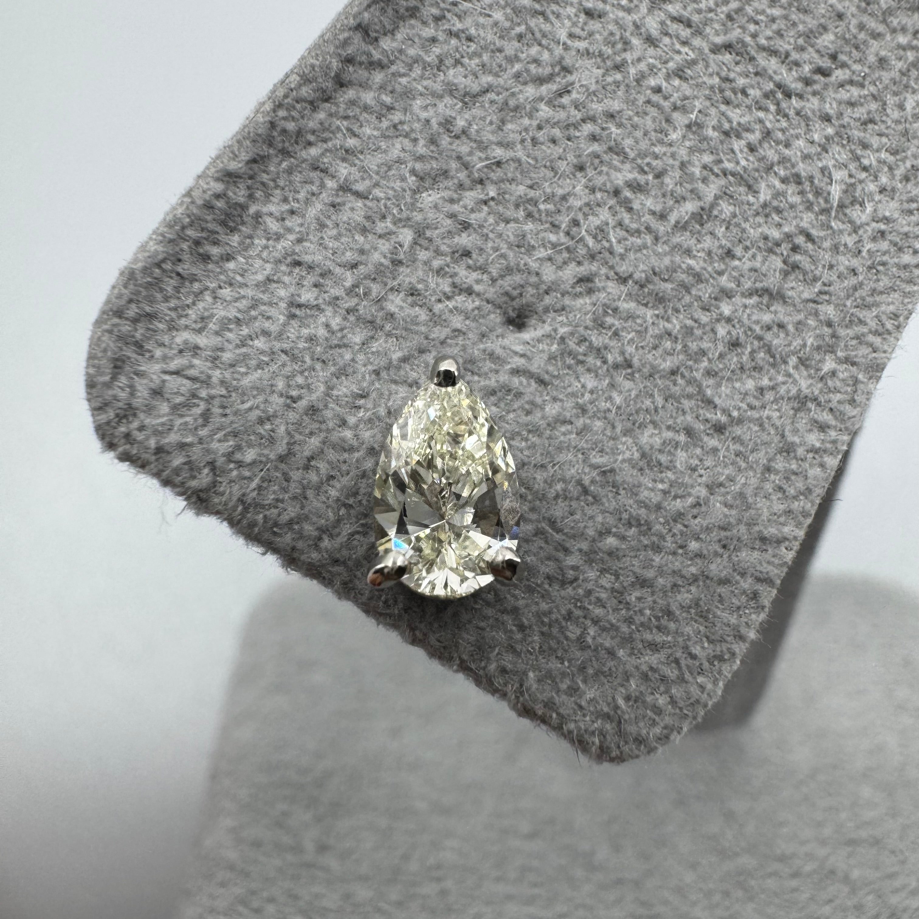 ［一点物/コリンヌ］ピアス ダイヤ 0.5ct×2 PS PT｜A Jewelry Box 公式通販サイト