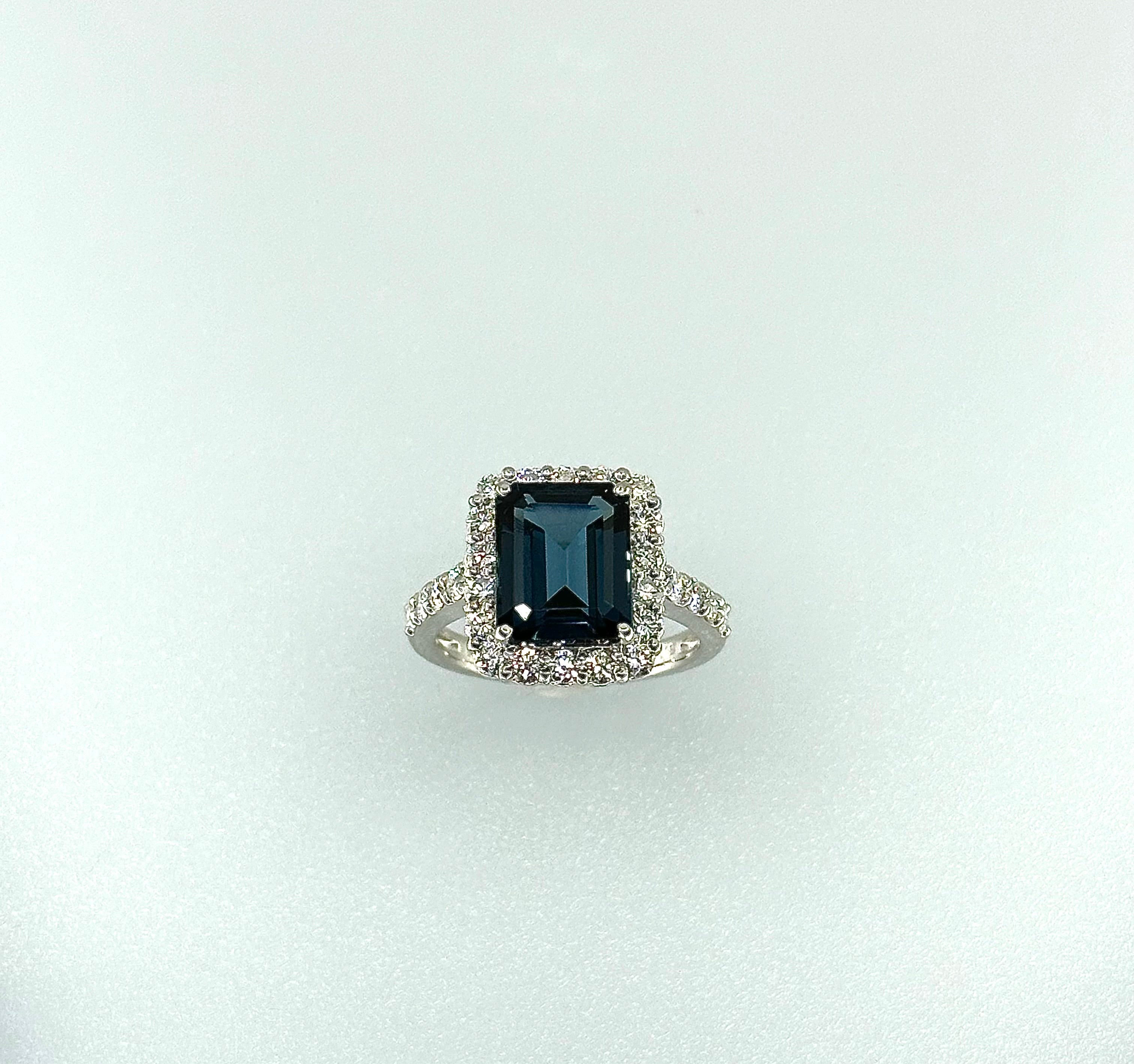 【オデットの羽飾り】リング ロンドンブルートパーズ 中石5ct前後 SQ｜A Jewelry Box 公式通販サイト