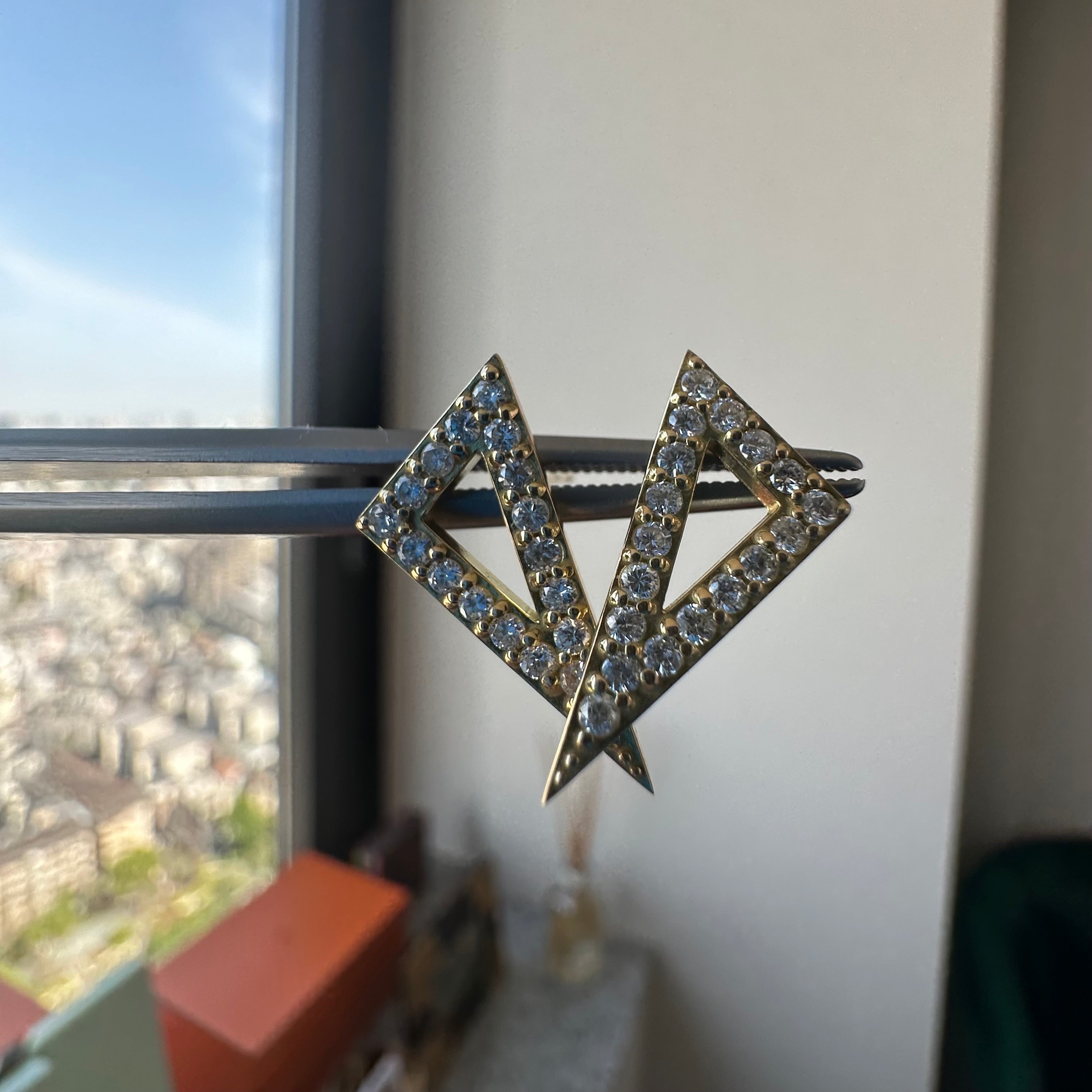 三角　ダイヤピアス D0.2ct×2前後｜A Jewelry Box 公式通販サイト