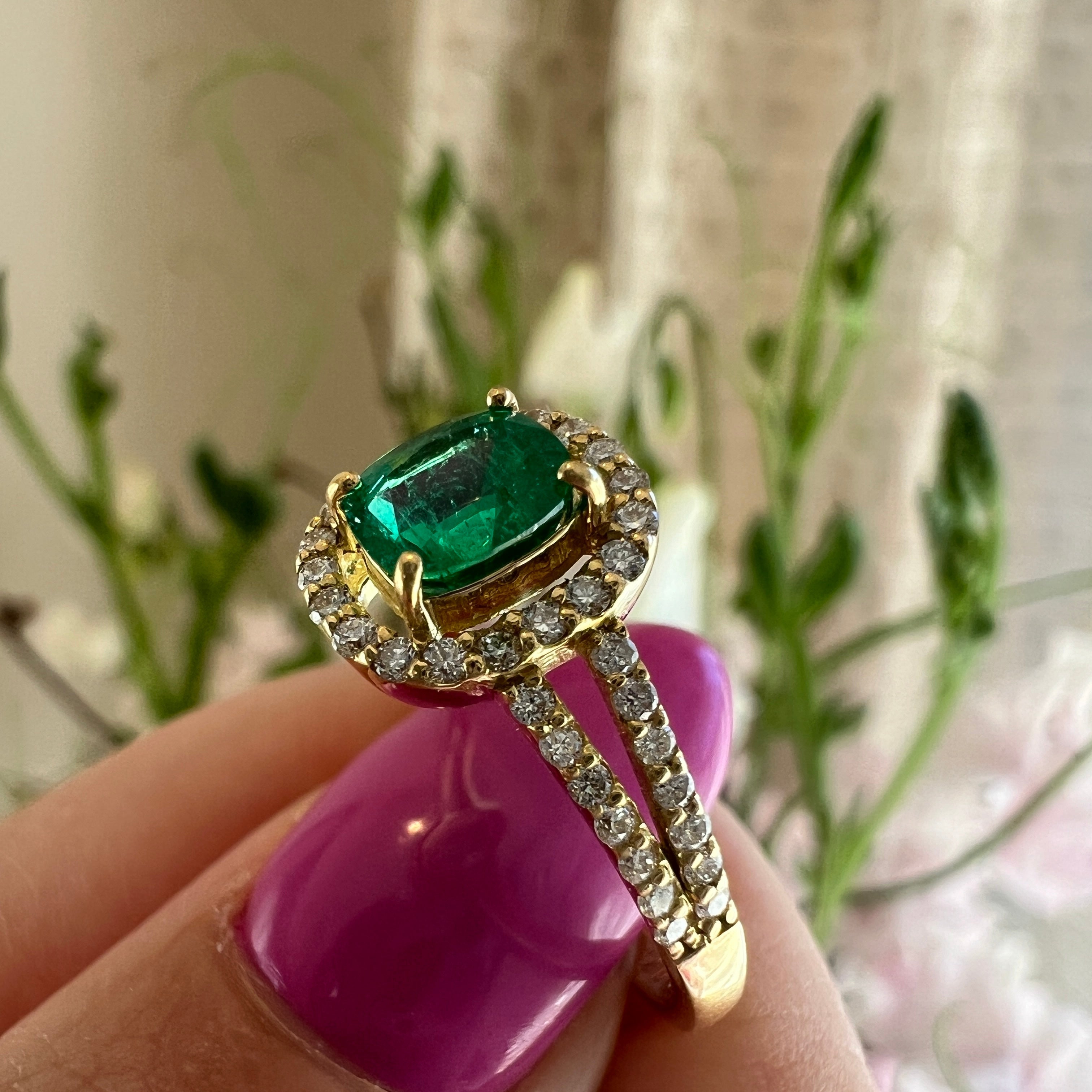綺麗なSQ エメラルド リング｜A Jewelry Box 公式通販サイト