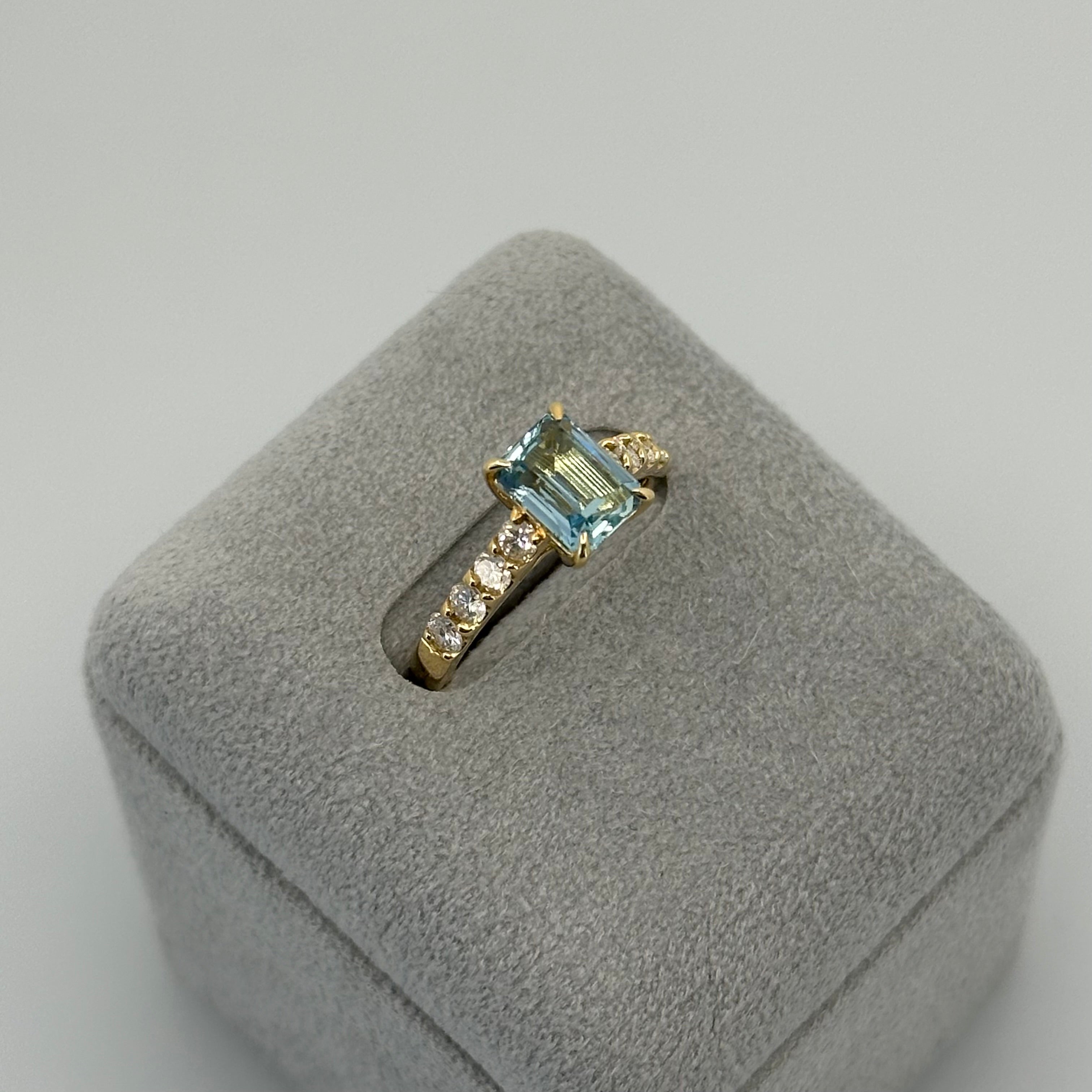 ［新作/１点限定/ソワレ］リング　アクアマリン OV PT/EM YG